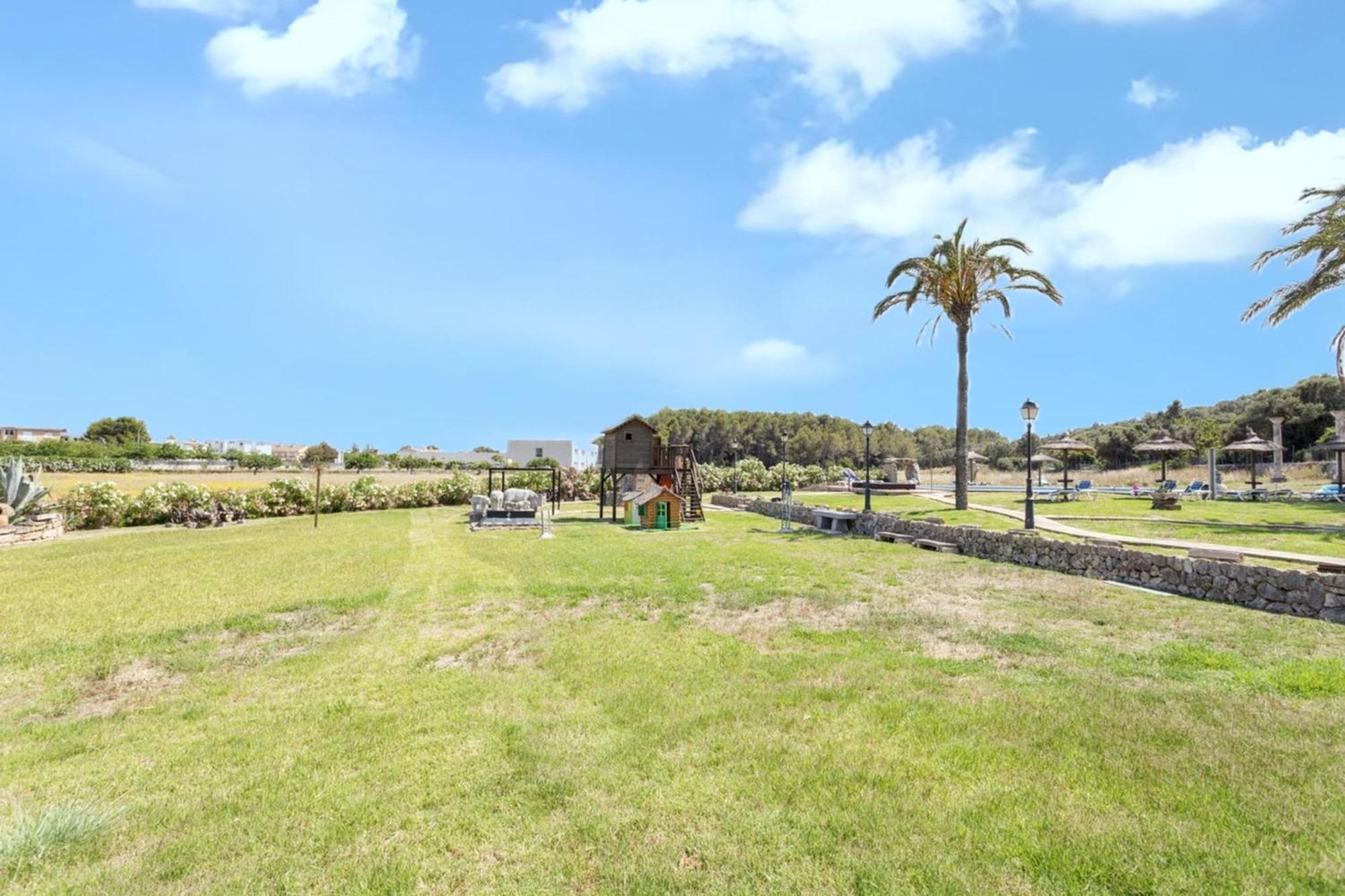 Spacious In With Shared Pool * Pollensa