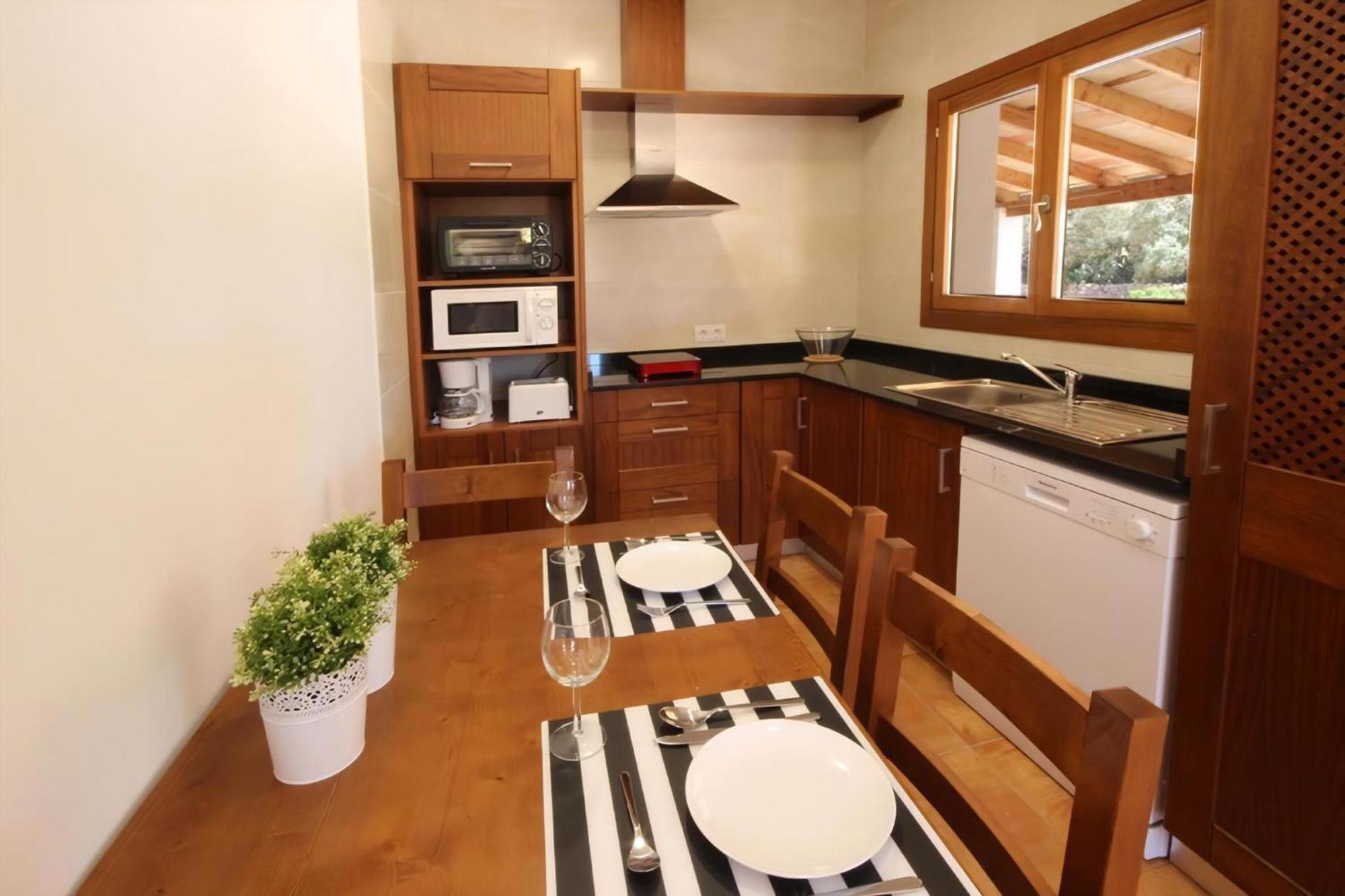 Apartment In Mit Grill, Terrasse Und Garten