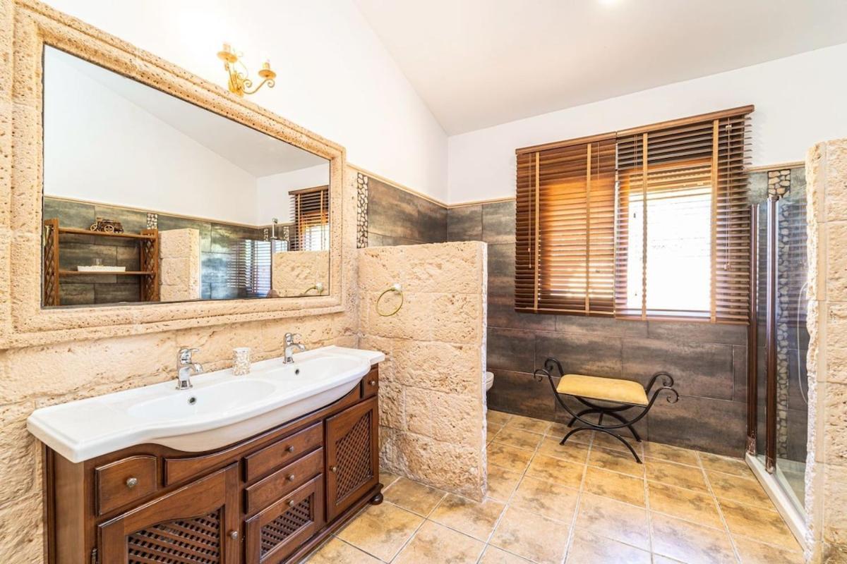 Villa Sunset Boulevard Lujoo