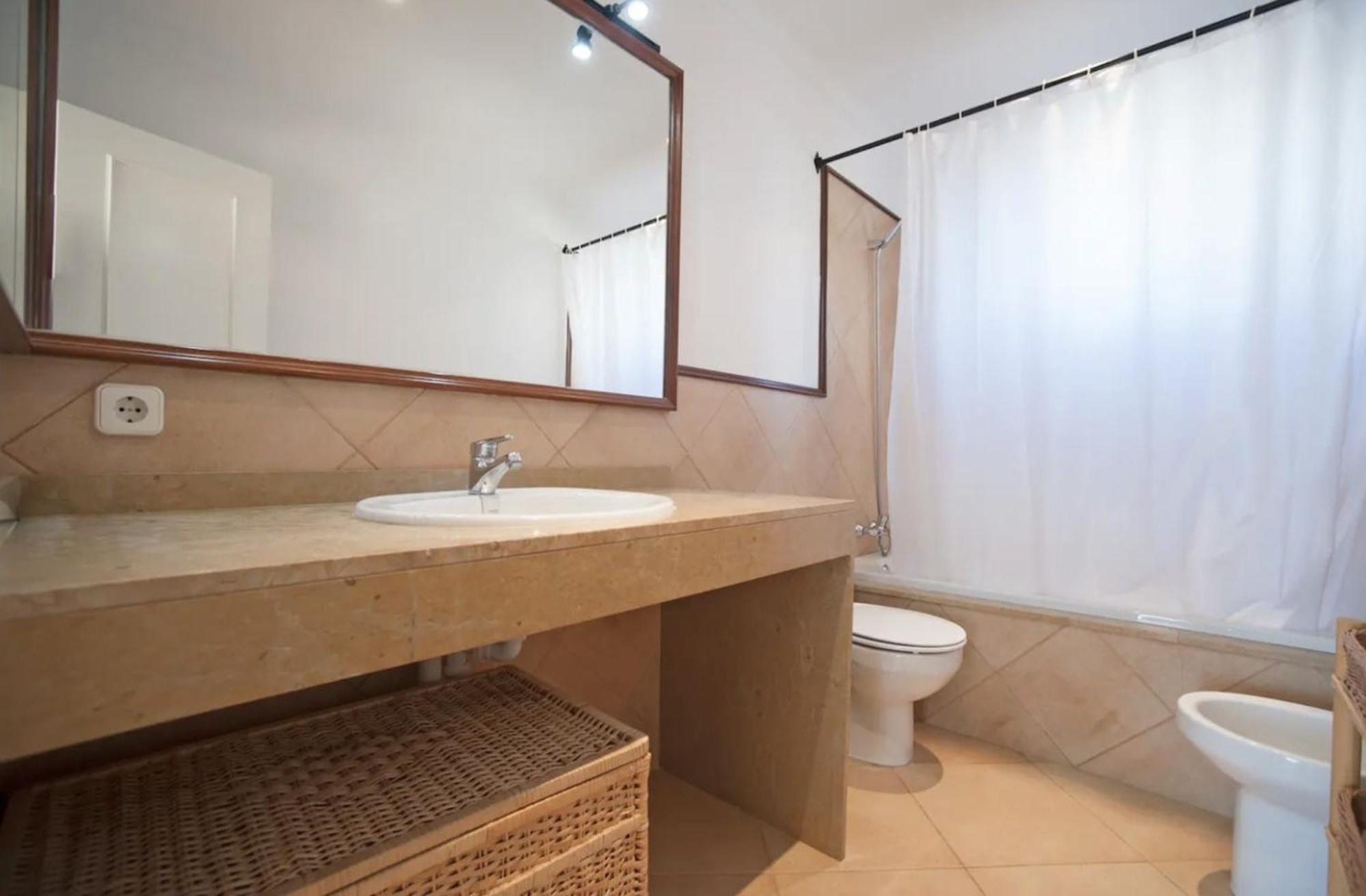 Casa Alou *