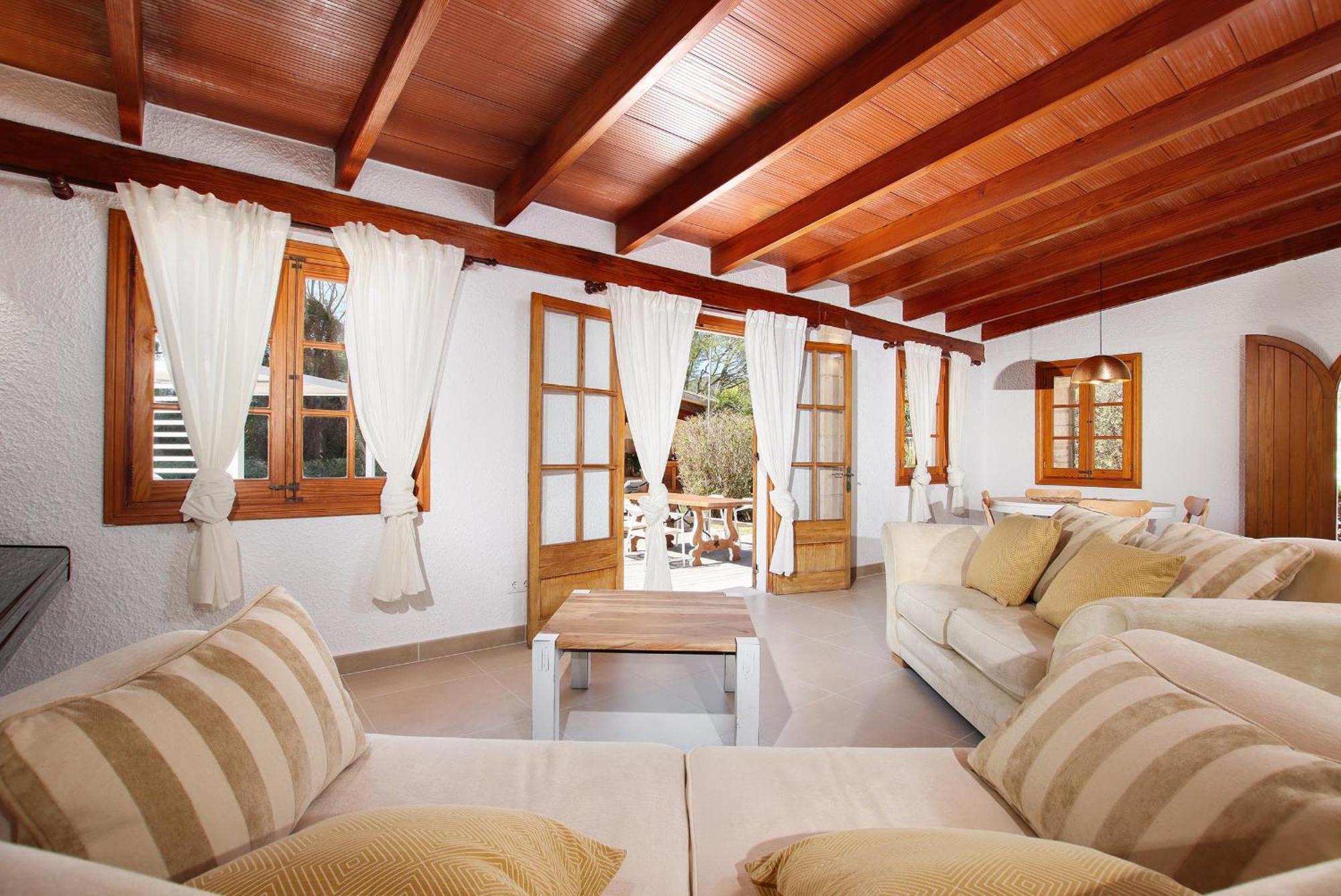 Villa Alegre