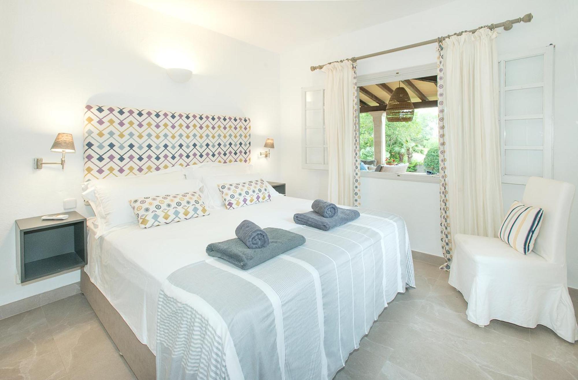 Villa Vinya Frares - Luxury Retreat