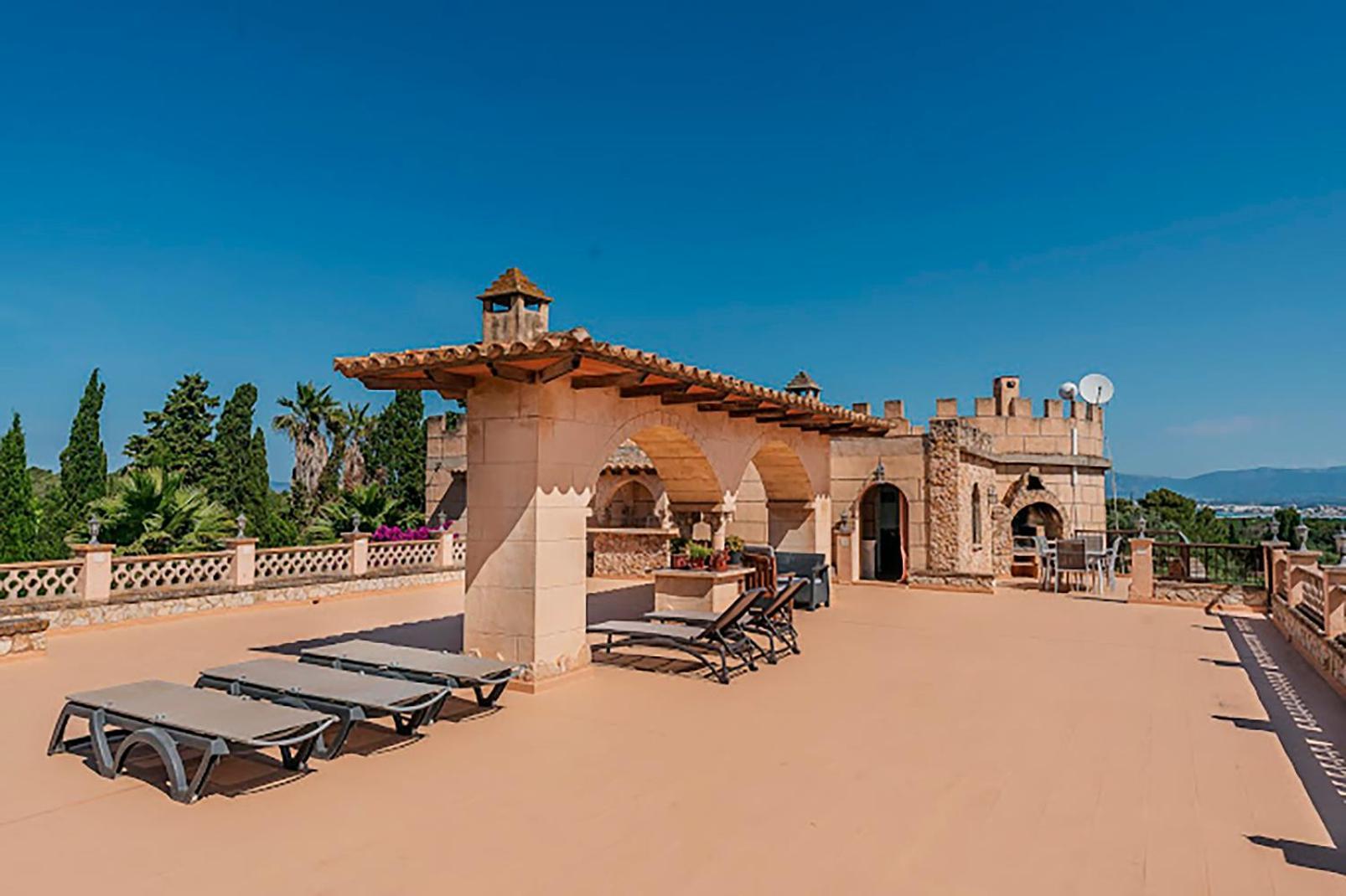 Castell Bohio Bellissimo * Urbanización Ses Palmeres