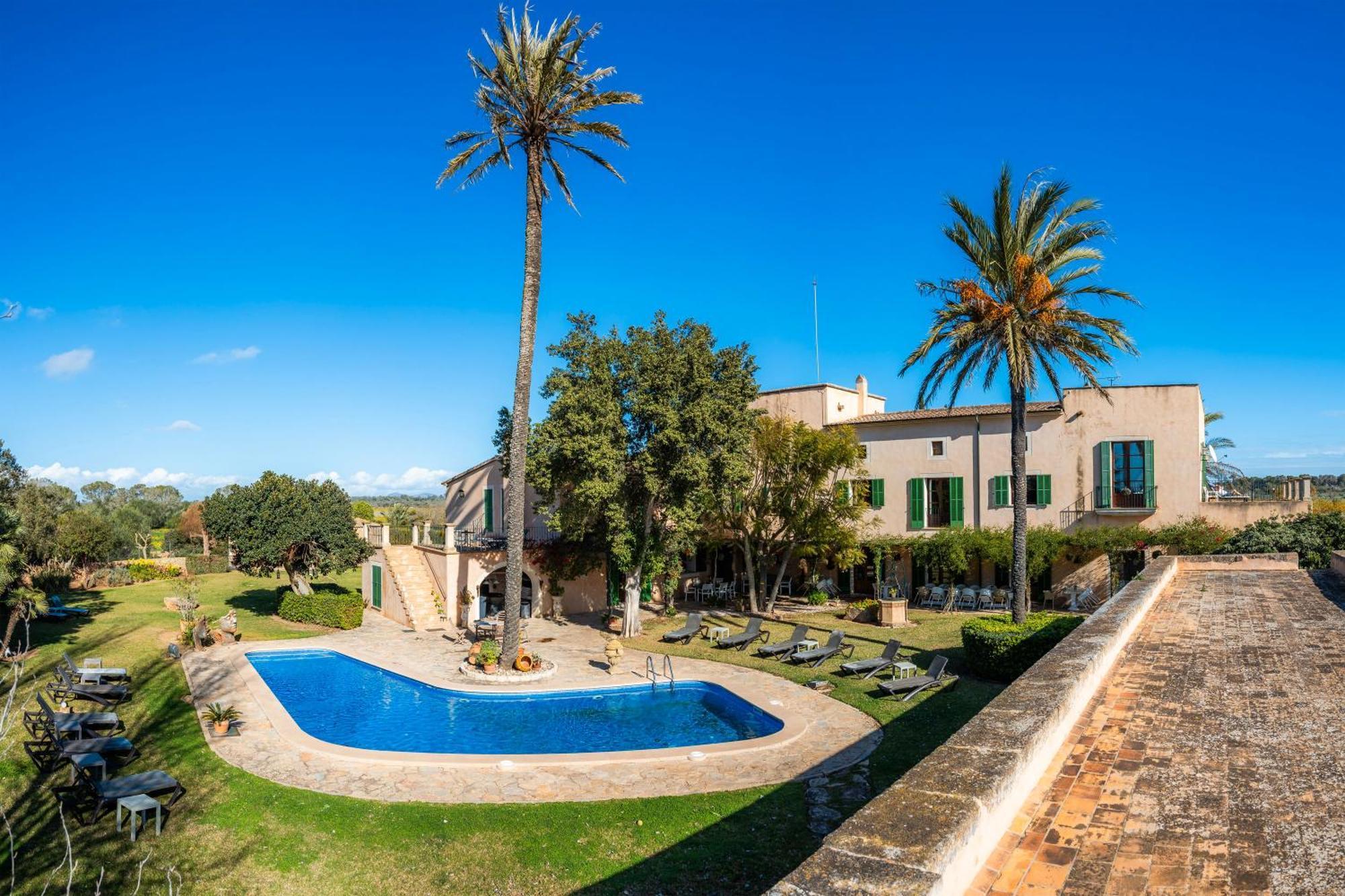 Casa De Es Llobets - Adults Only Holiday home *