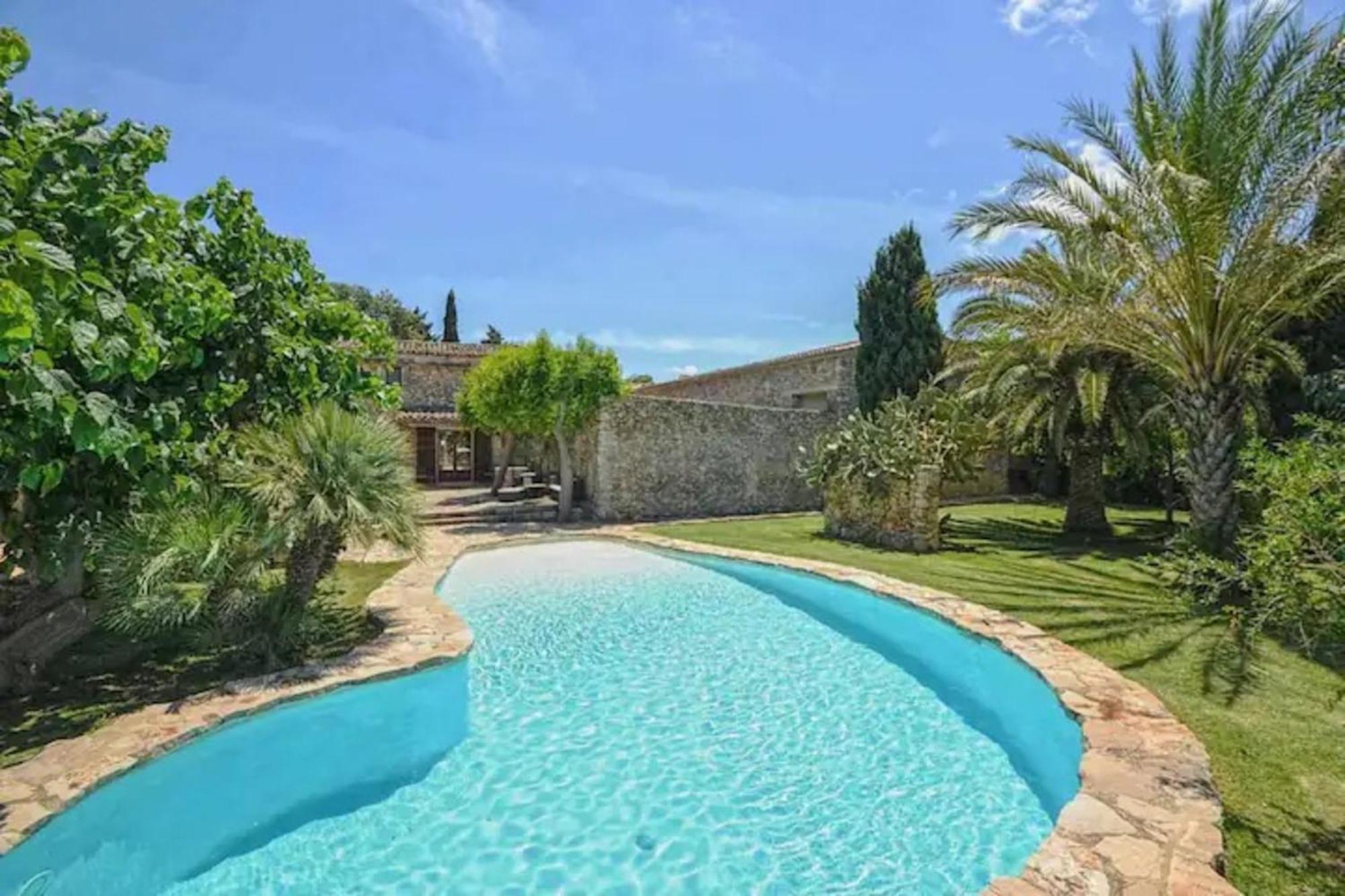 Rafal Antic Villa