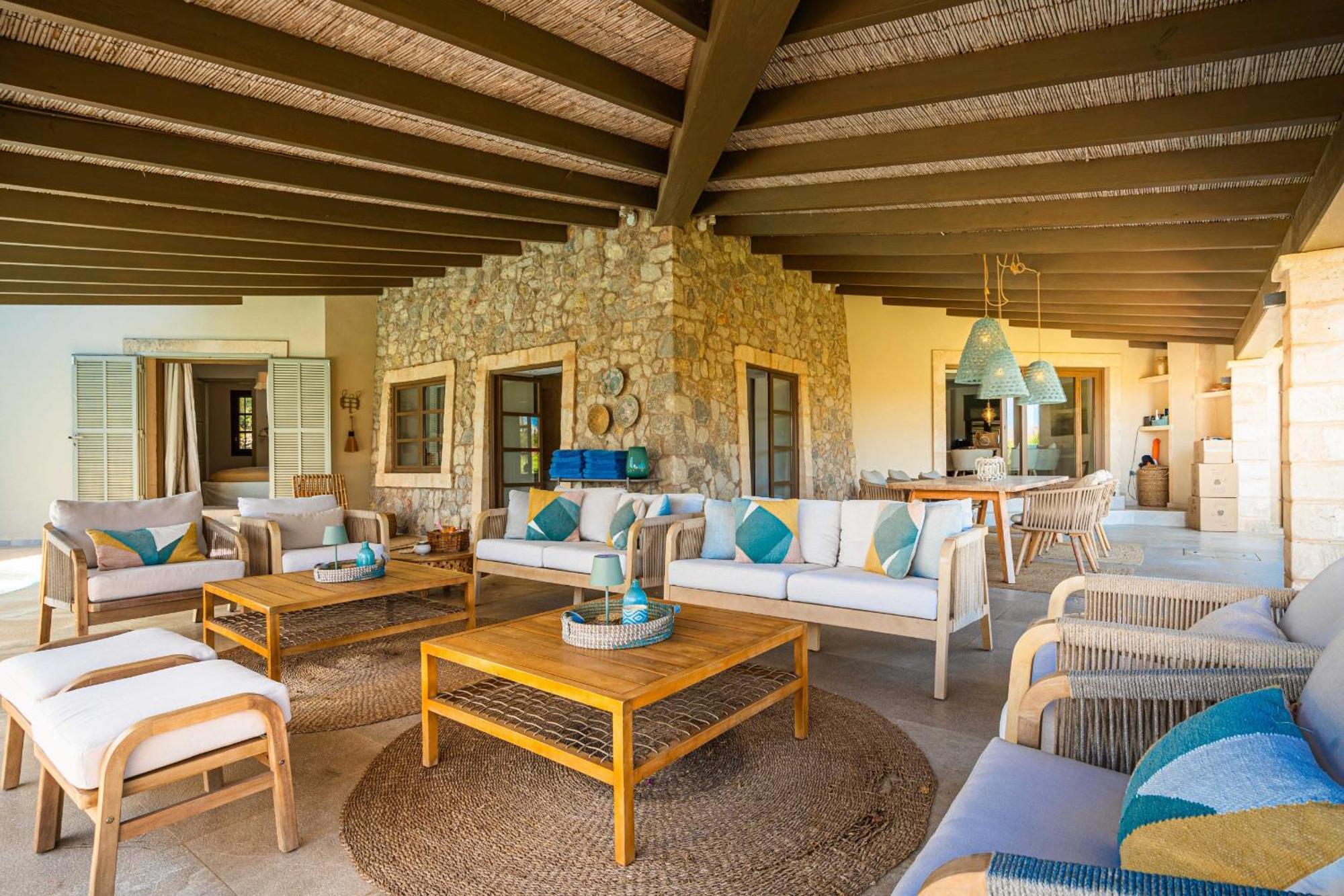 Peroia By Bebreeze Villa *
