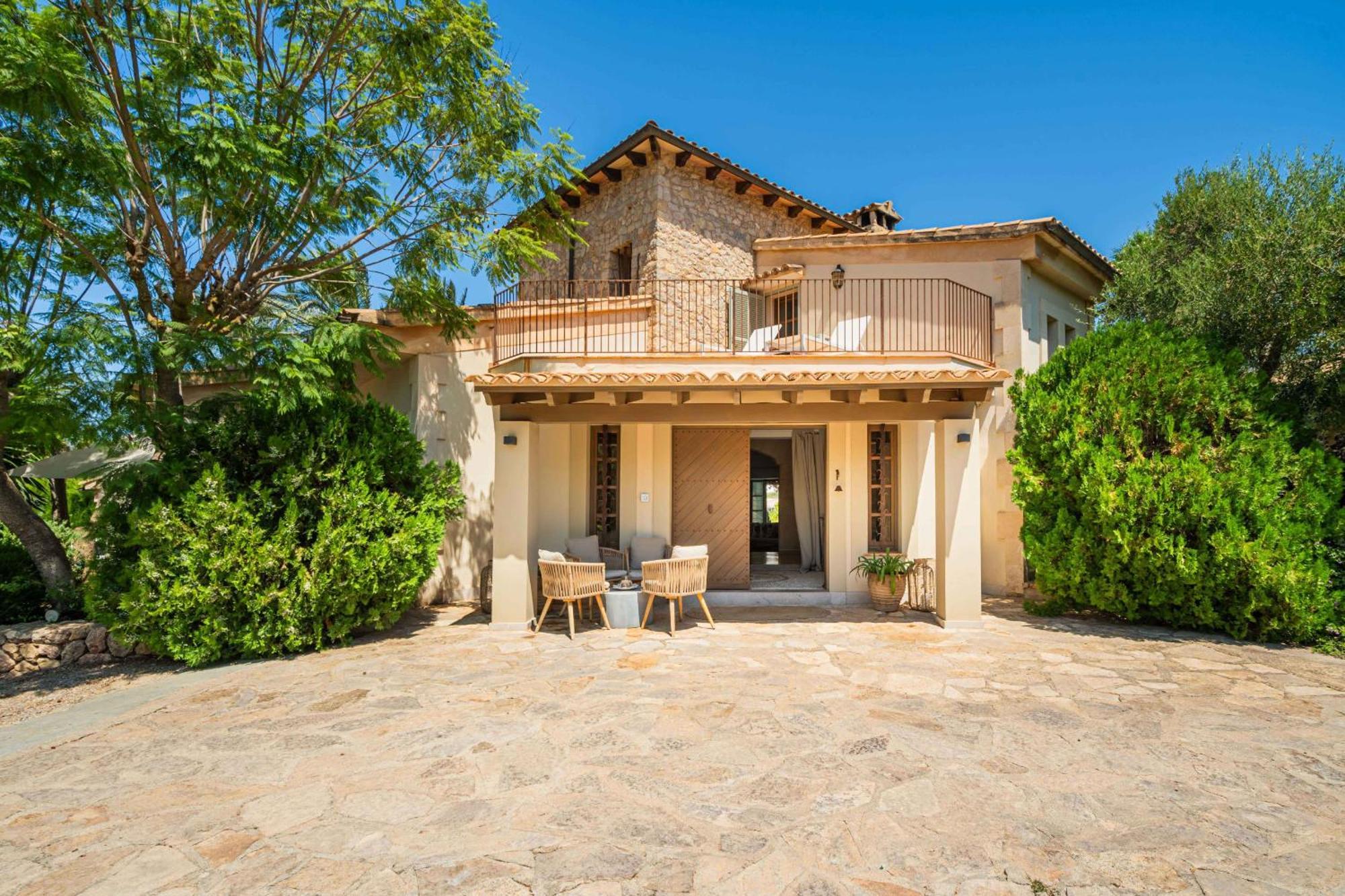 Peroia By Bebreeze * Alcudia (Mallorca)