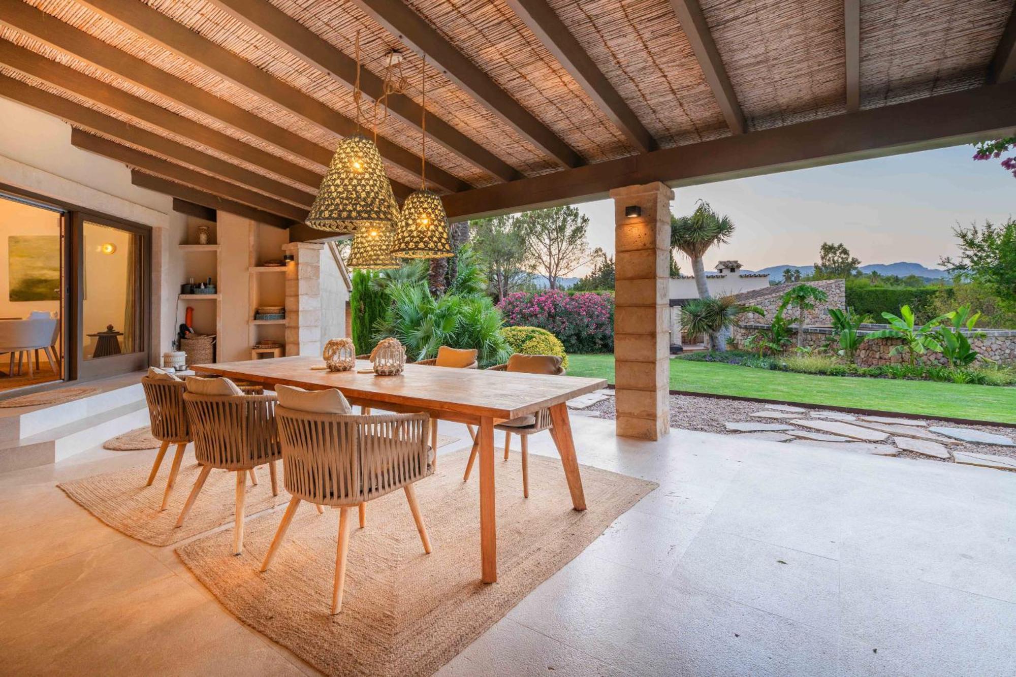 Villa Peroia By Bebreeze Alcúdia