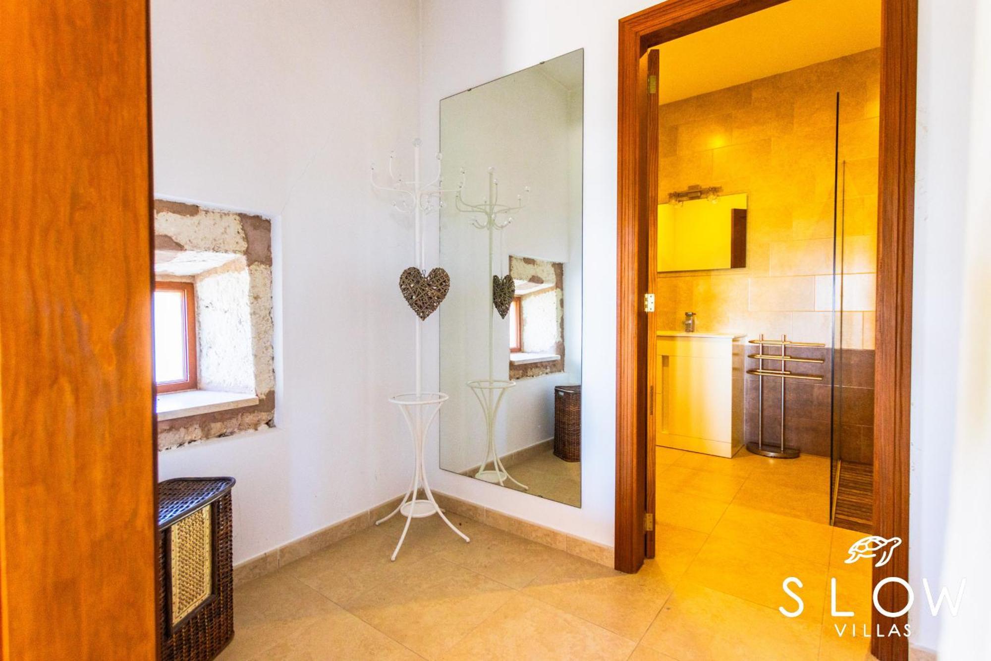 Bandris By Slow Villa