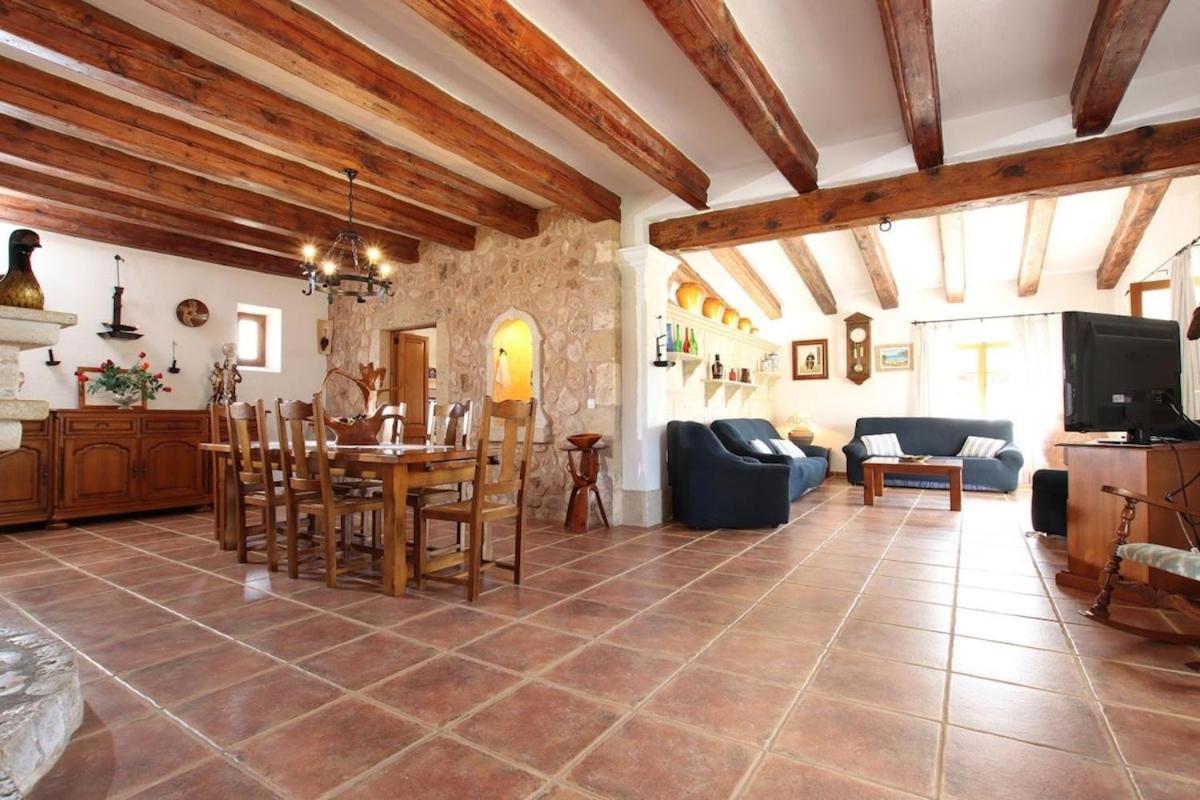 Idyllic Near By Renthousing Villa Pollensa
