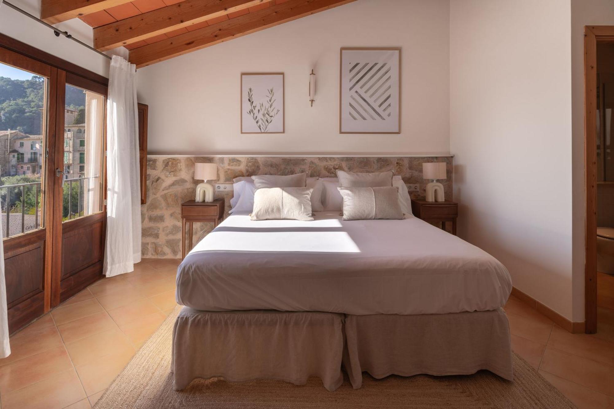 Es Petit De Hotel 3*