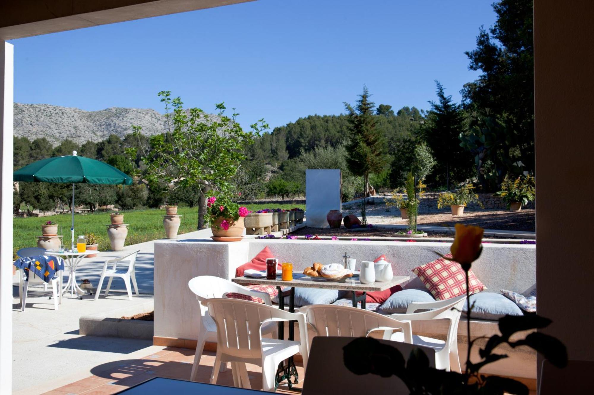 Tirana Villa Pollensa