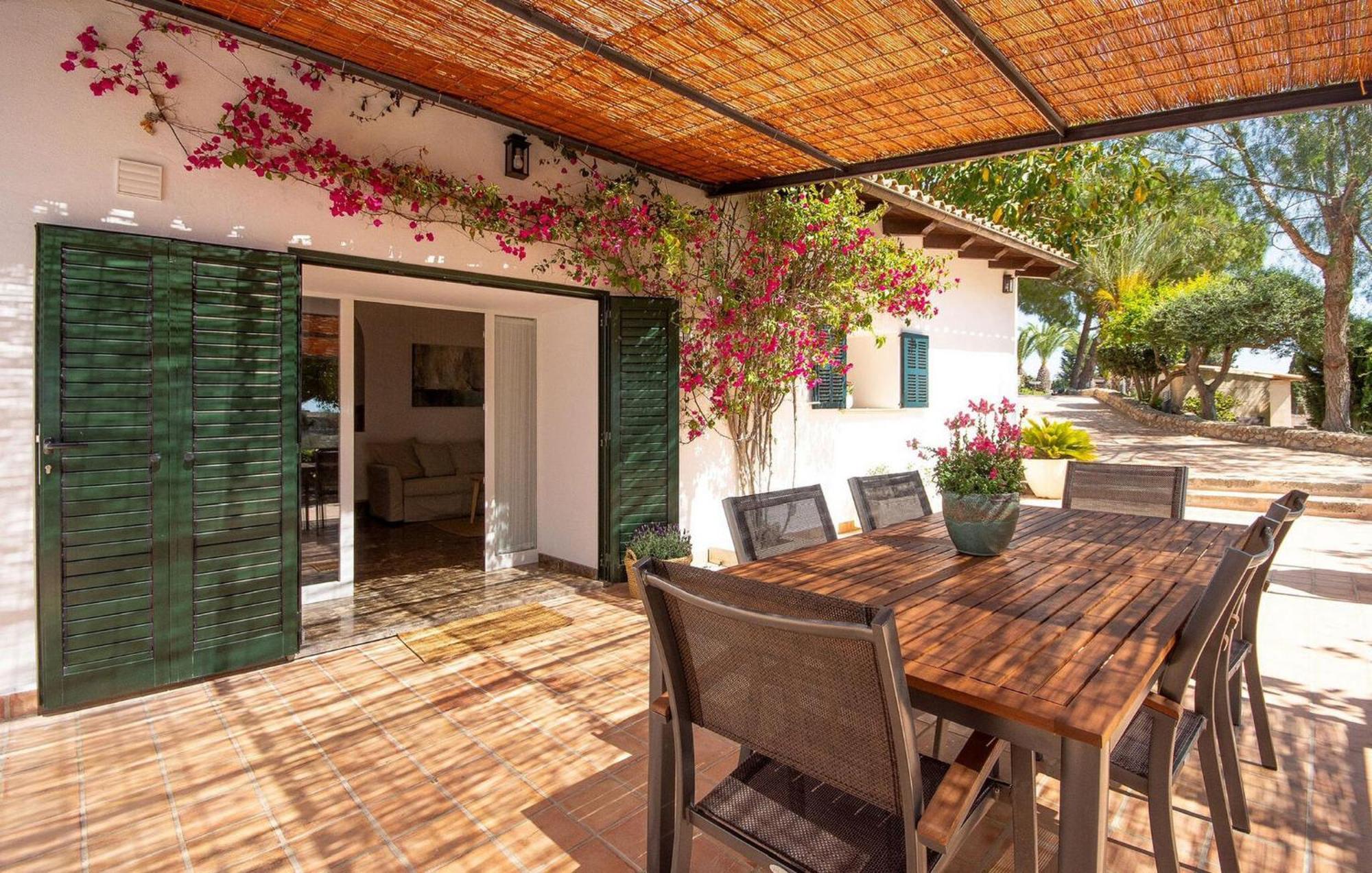 Son Flo-buganvilla Apartamento