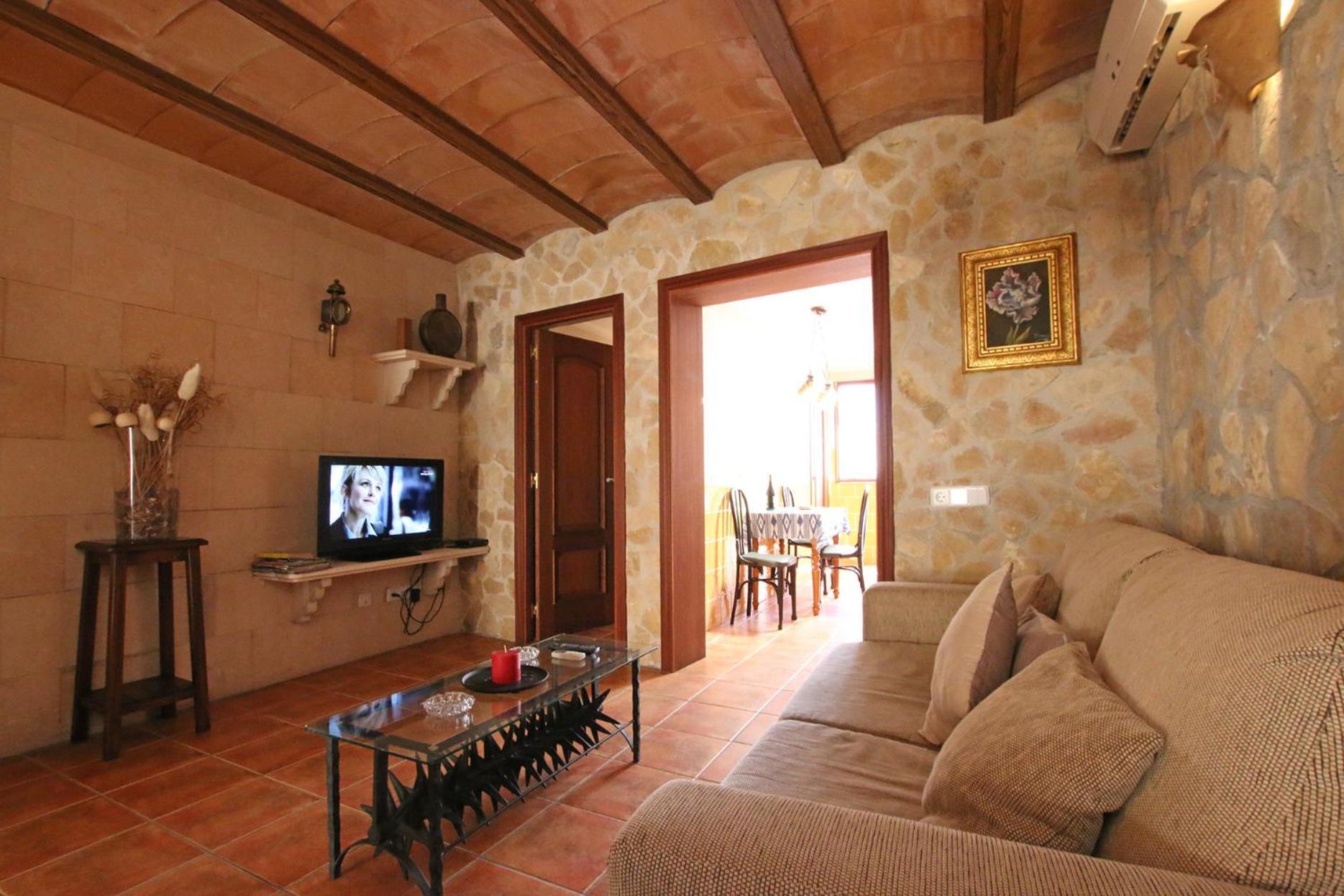 Dorfhaus Antonio * Porreras