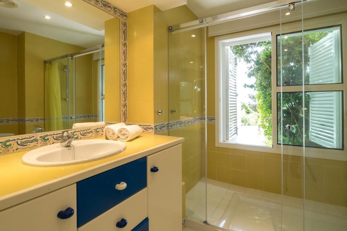 Villa Son Reynes With Sea Views & Pool In South Mallorca El Estanyol