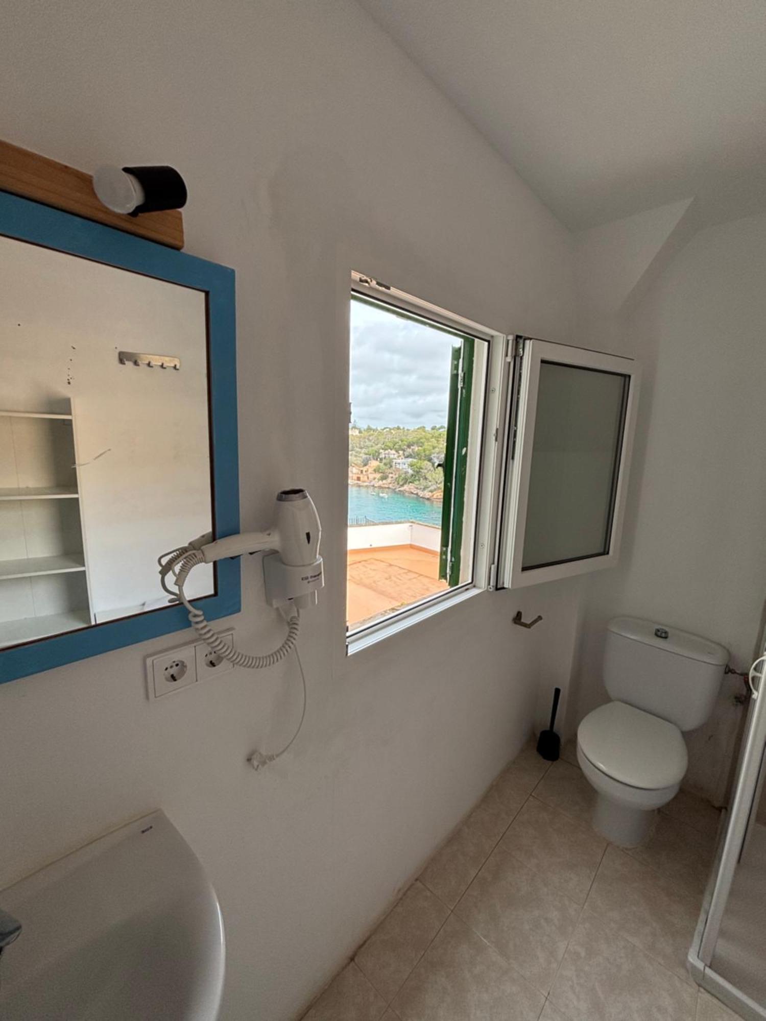 La Marina Ch Guest house