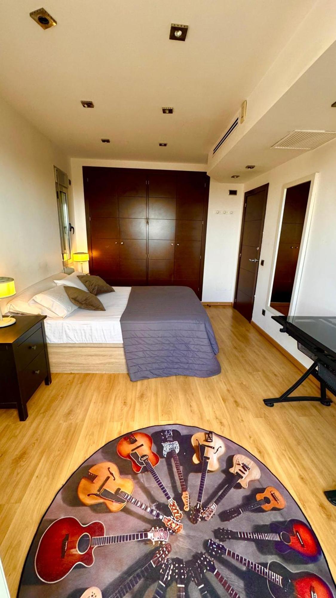 Homestay Red House