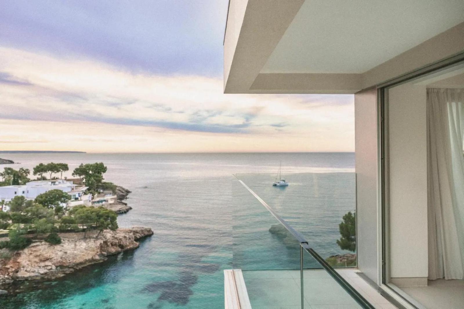 The Donna Portals (adults Only) Hotel