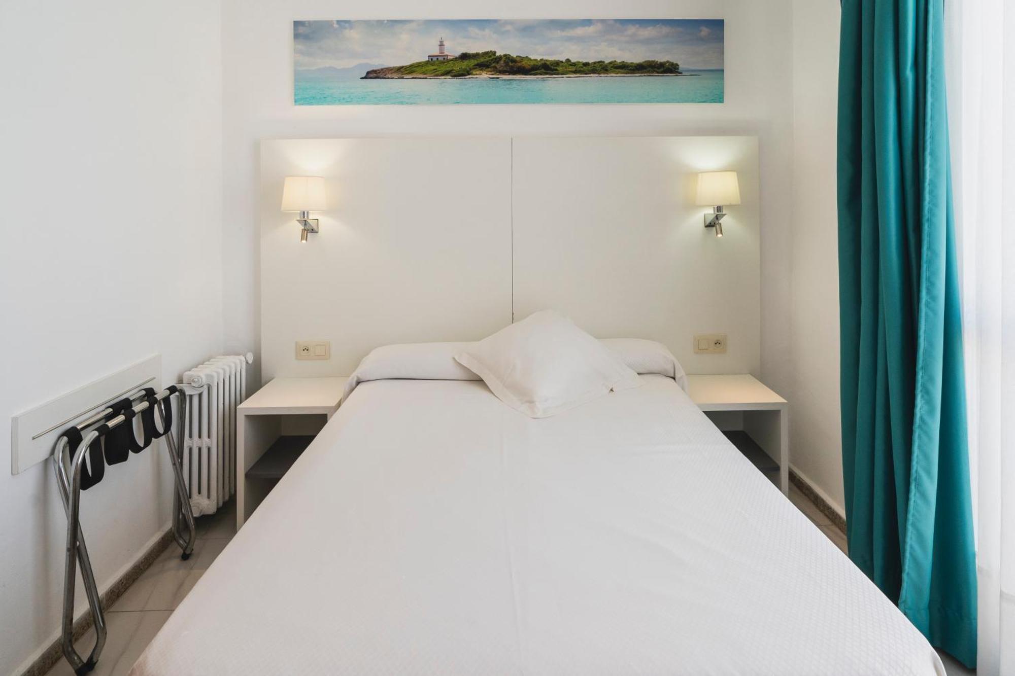Hotel Amic Miraflores 3*