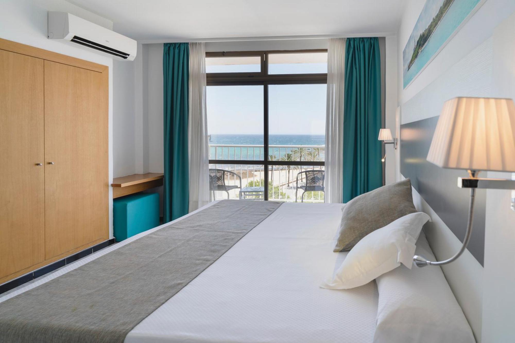 Hotel Amic Miraflores 3*