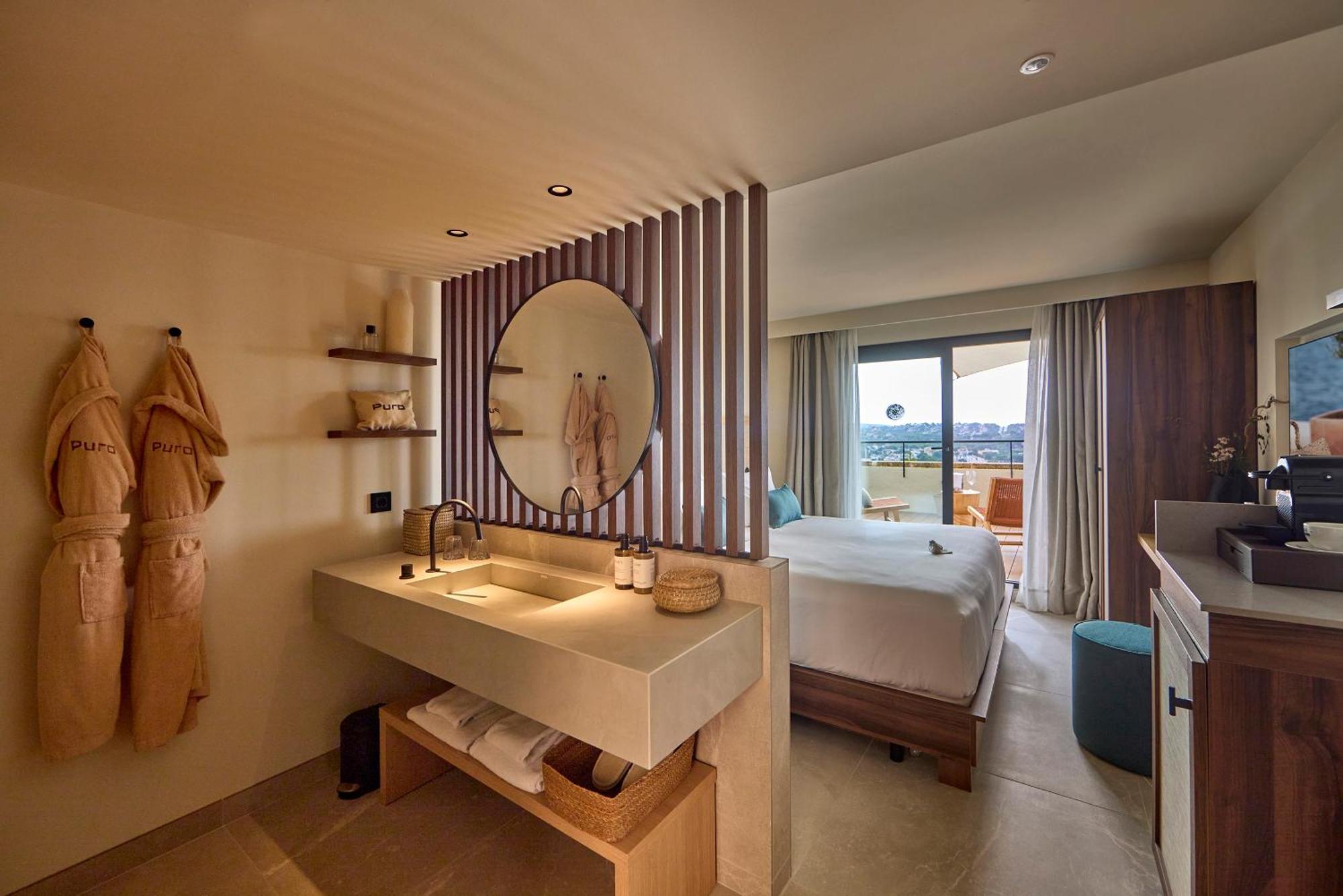 Purobeach 5*