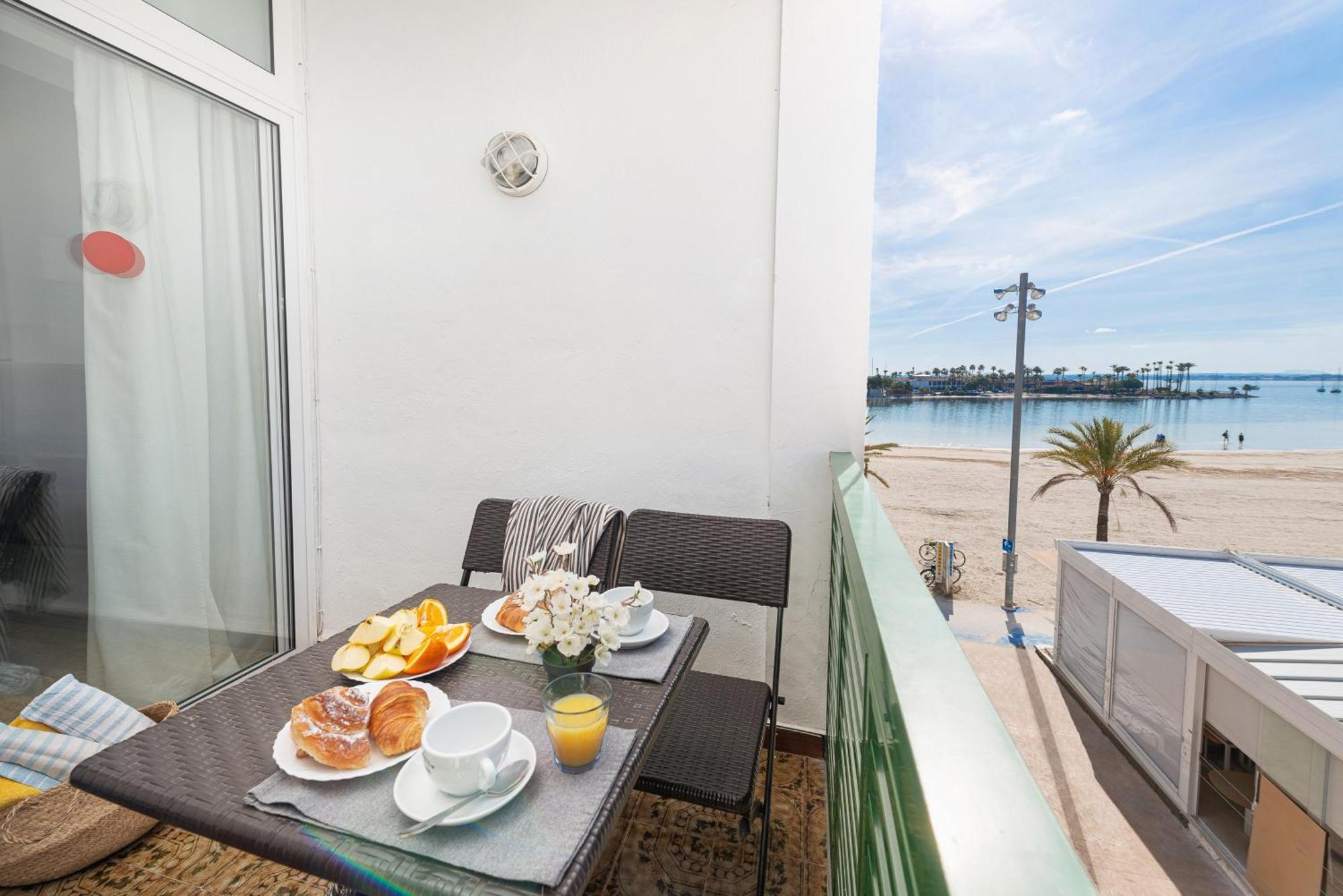 Xara Torres, At The Of Alcudia Apartamento