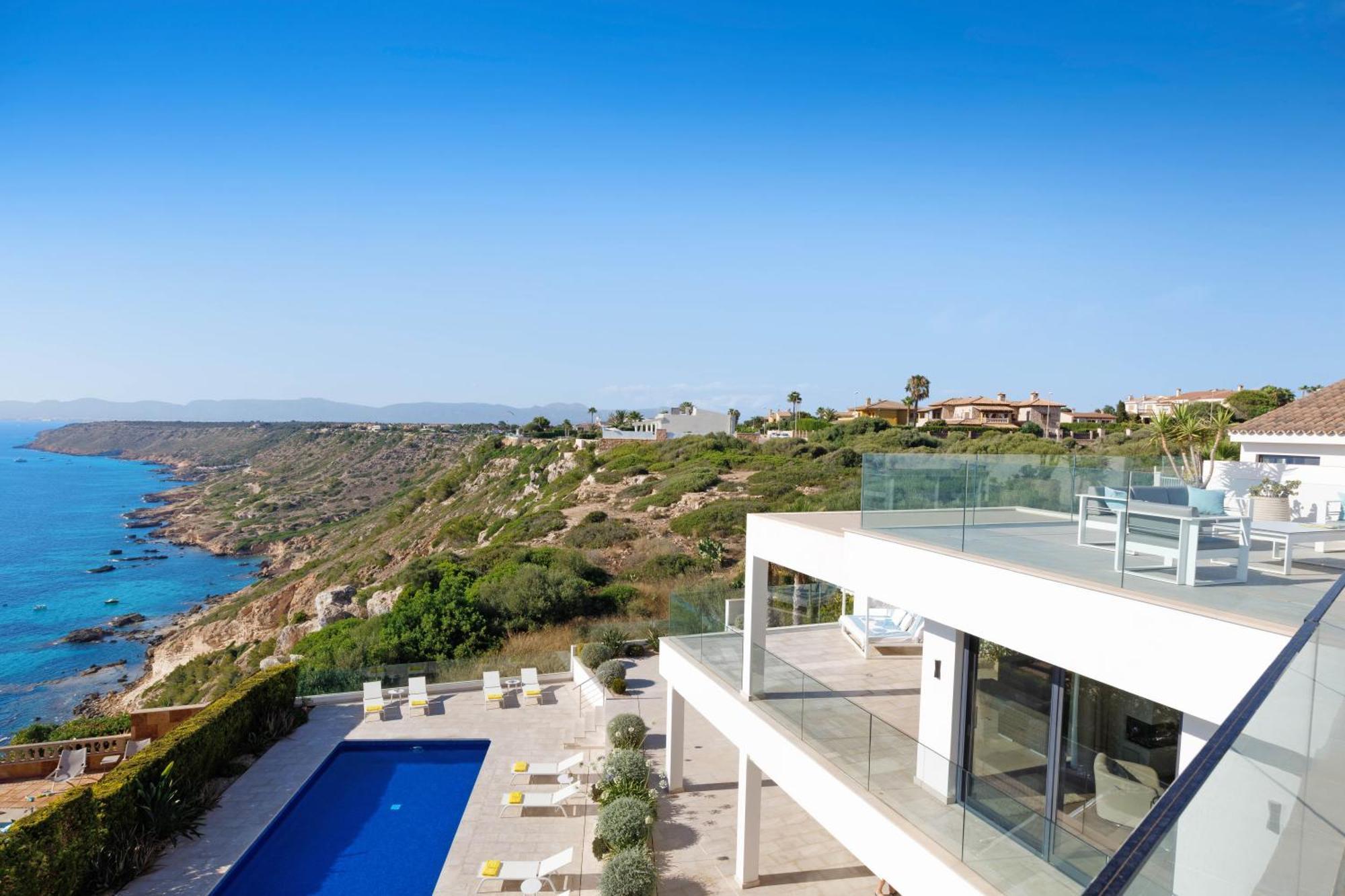 Villa Son Mares