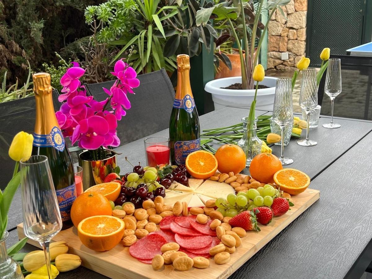 Flamingo Lujo Villa *