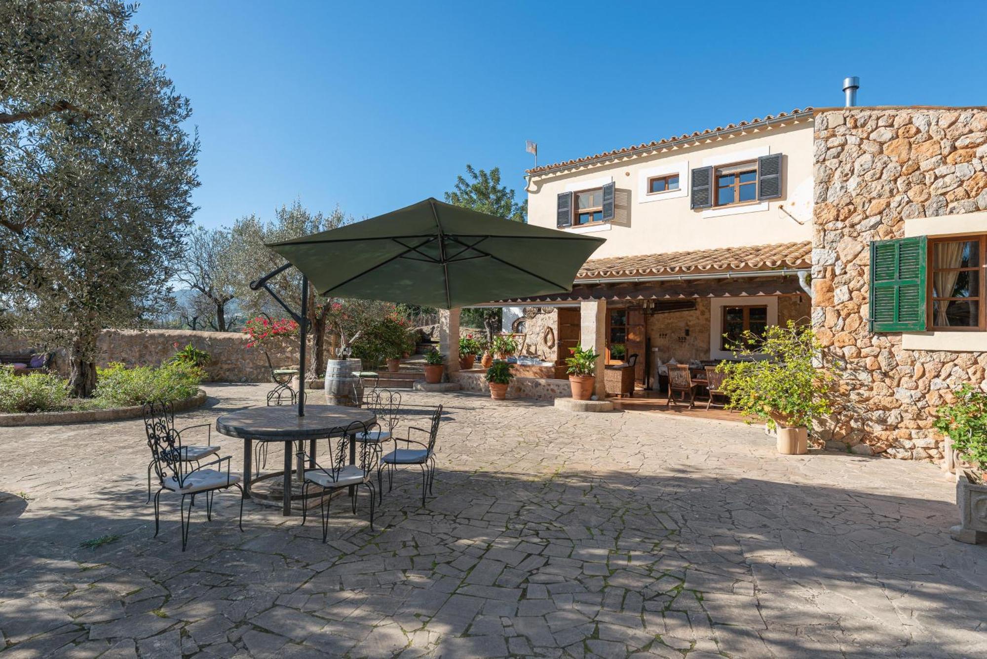 Son Fuster D'abaix Villa *