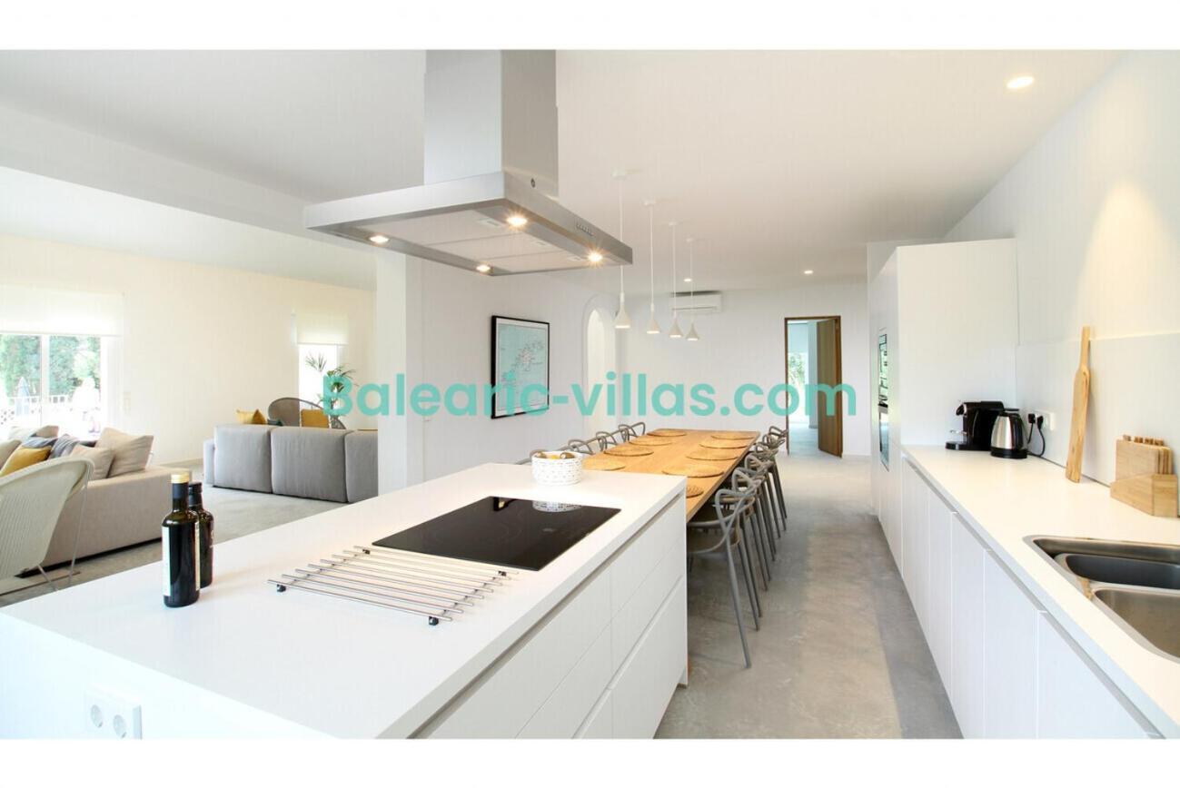 Rueda Villa *