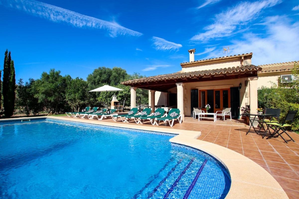 Beautiful For 8 People Close To Pollensa By Renthousing Villa Puerto Pollensa