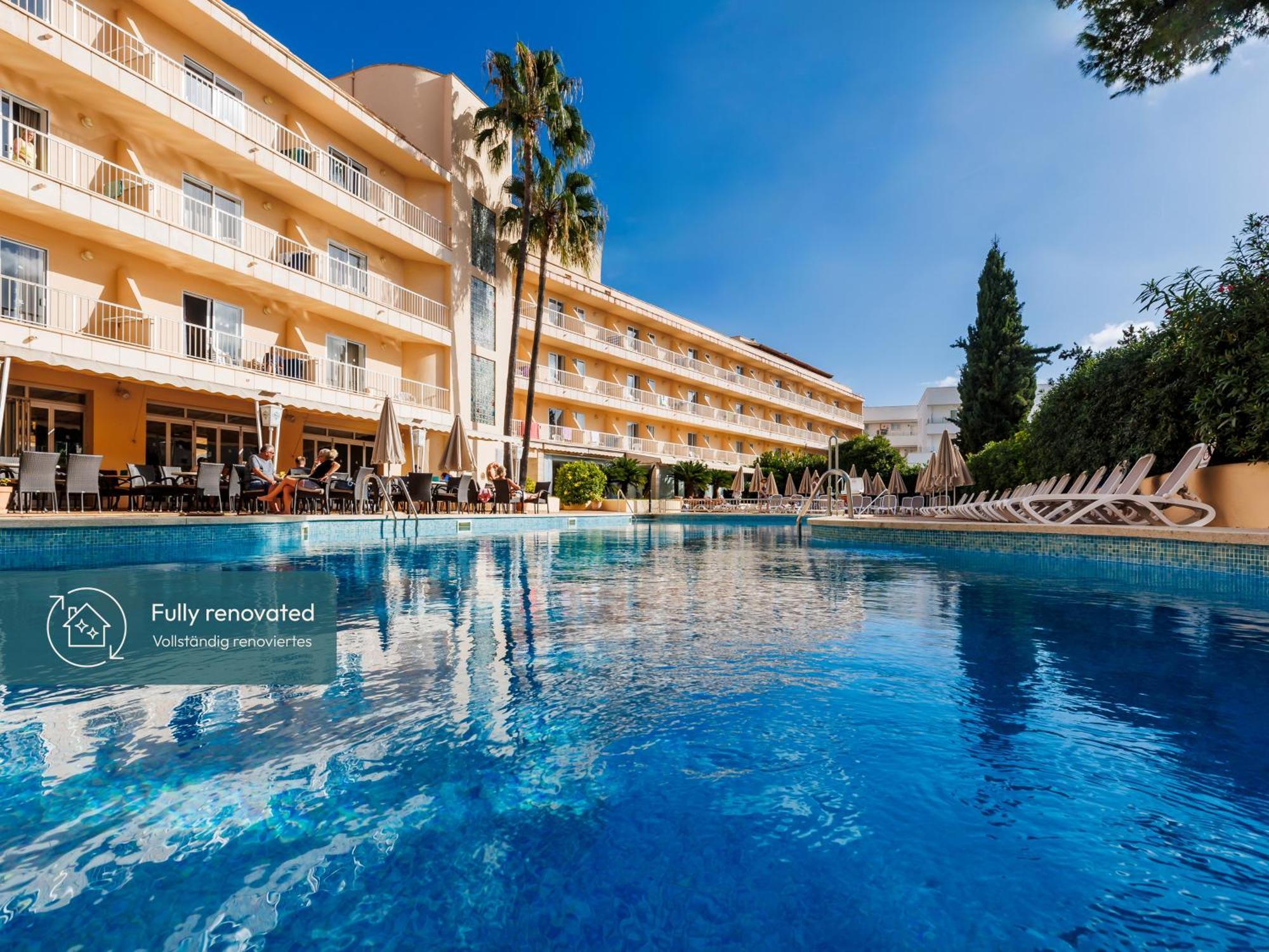O7 Alondra Hotel