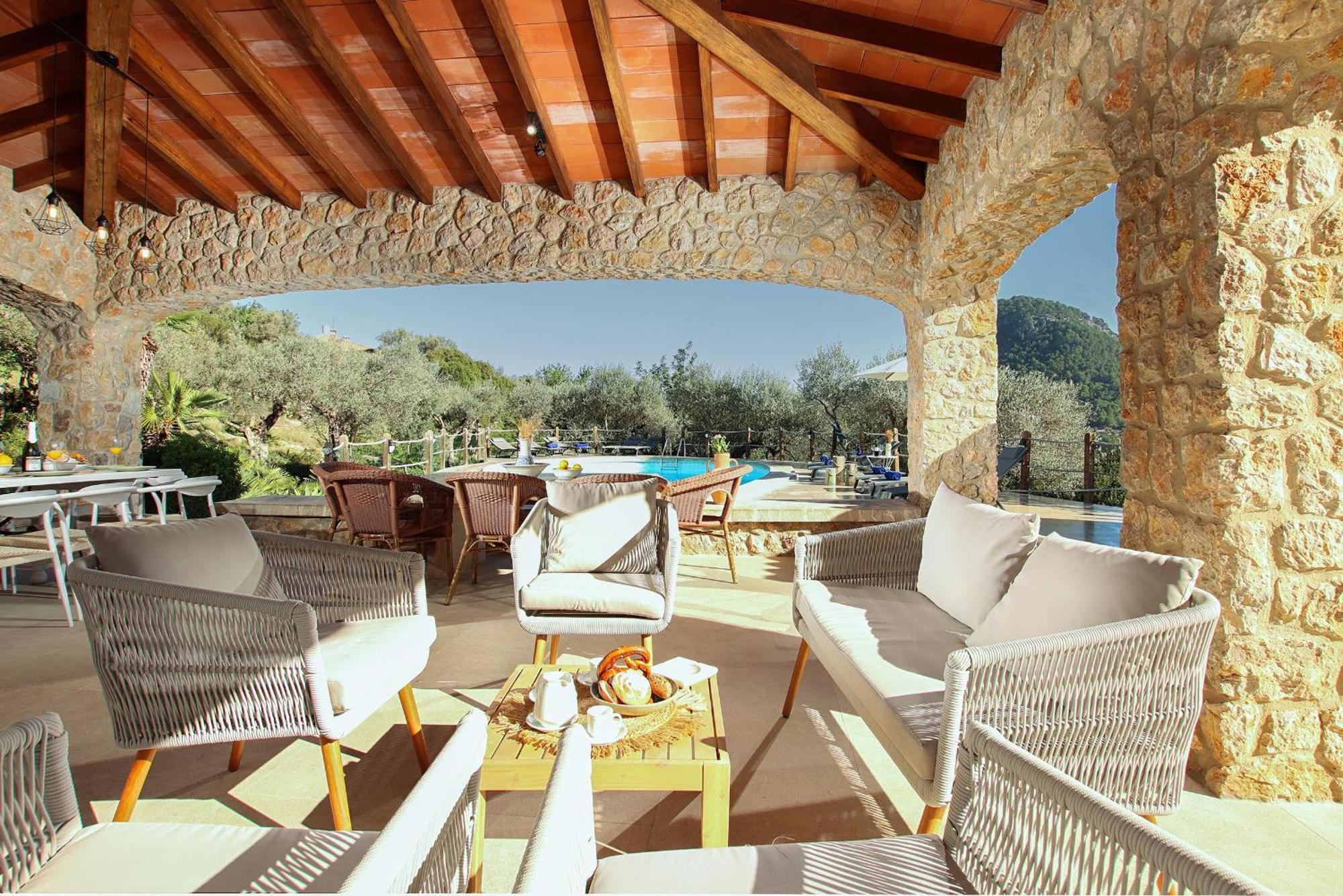 Rustic House Recently Renovated With Views To The Mountains By Renthousing Villa Pollensa