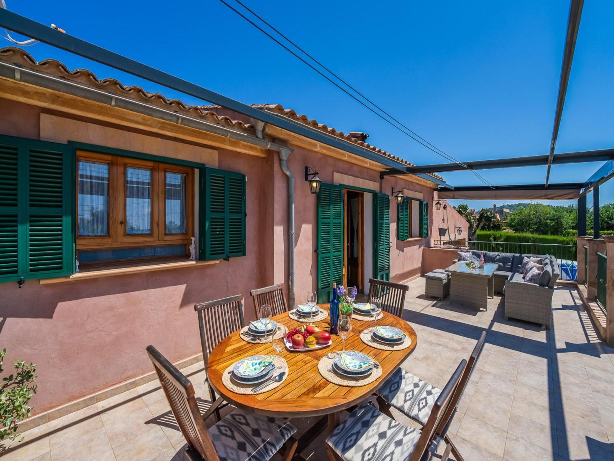 Сasa de vacaciones 3 Bedroom In *