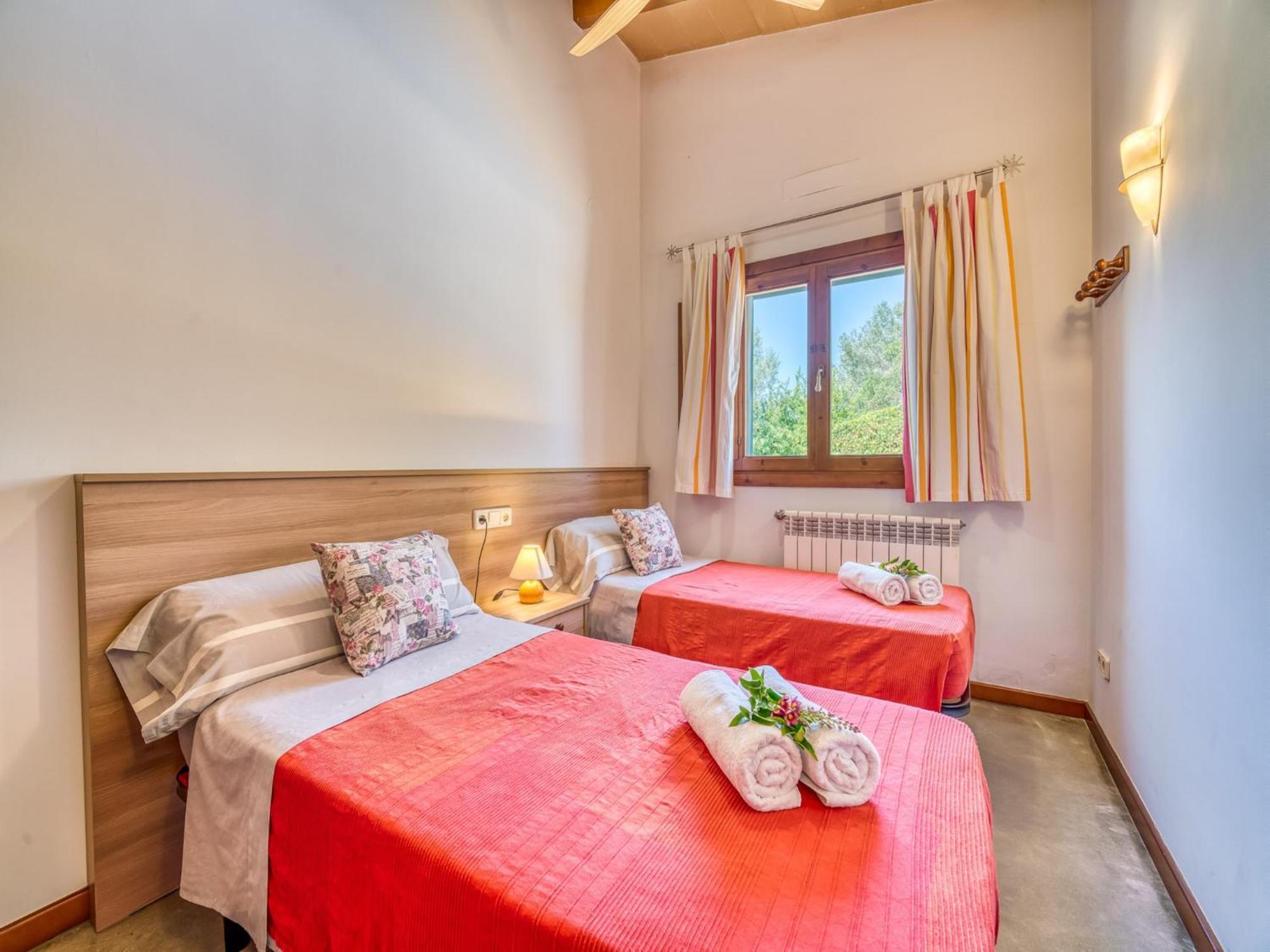Сasa de vacaciones 3 Bedroom In *