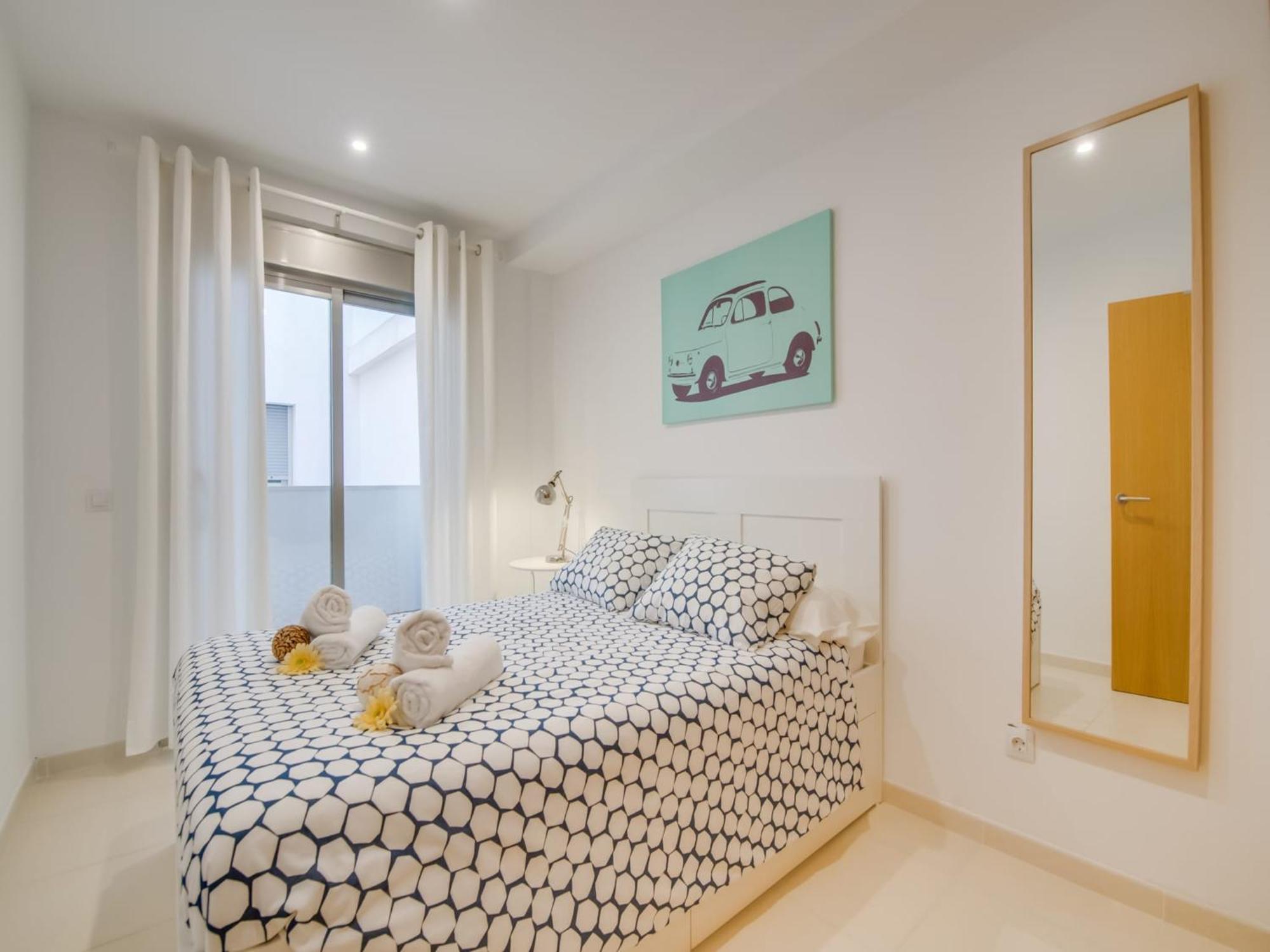 Apartamento Bright 350 M From