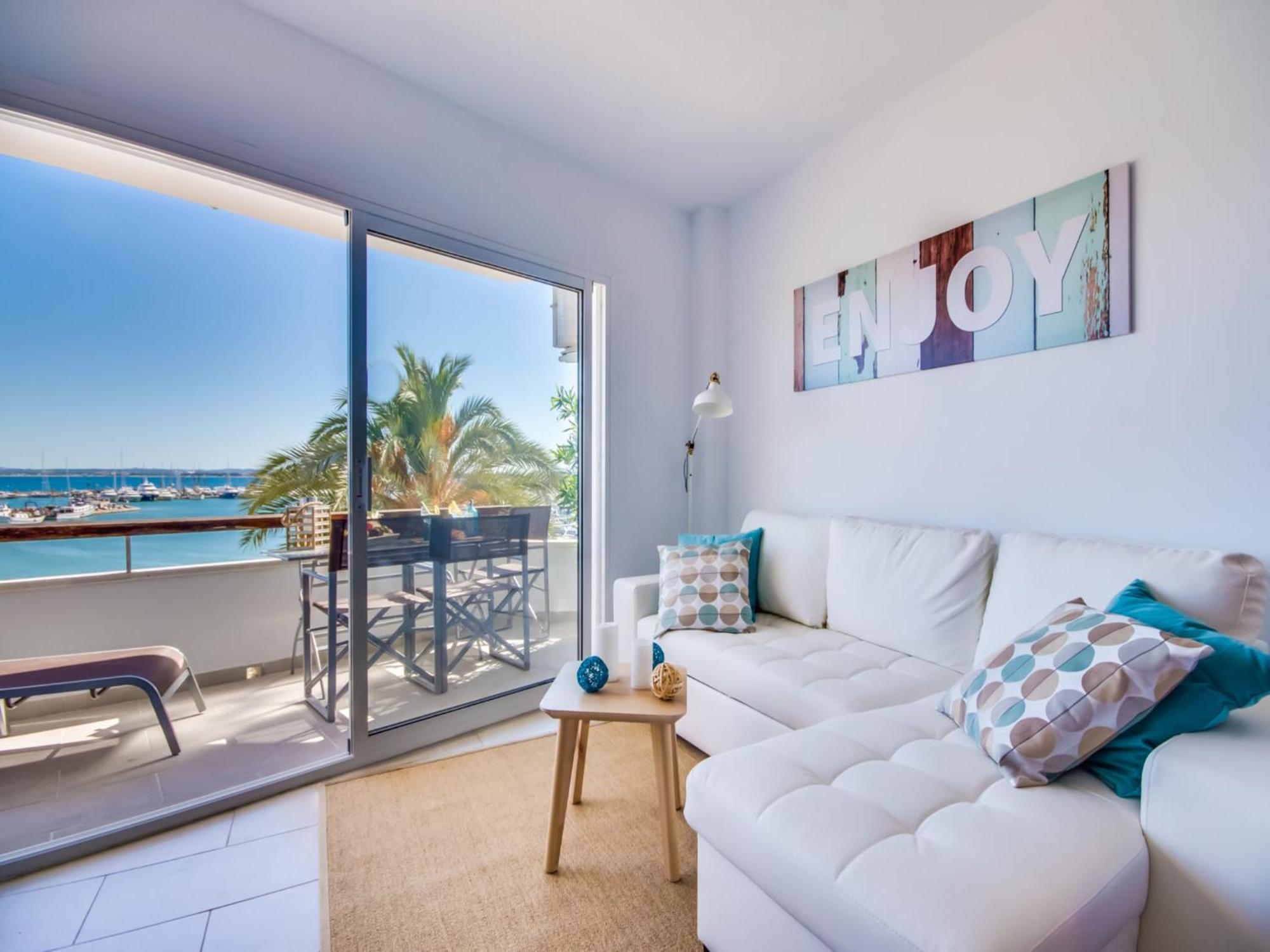 Apartamento 2-bedroom In *