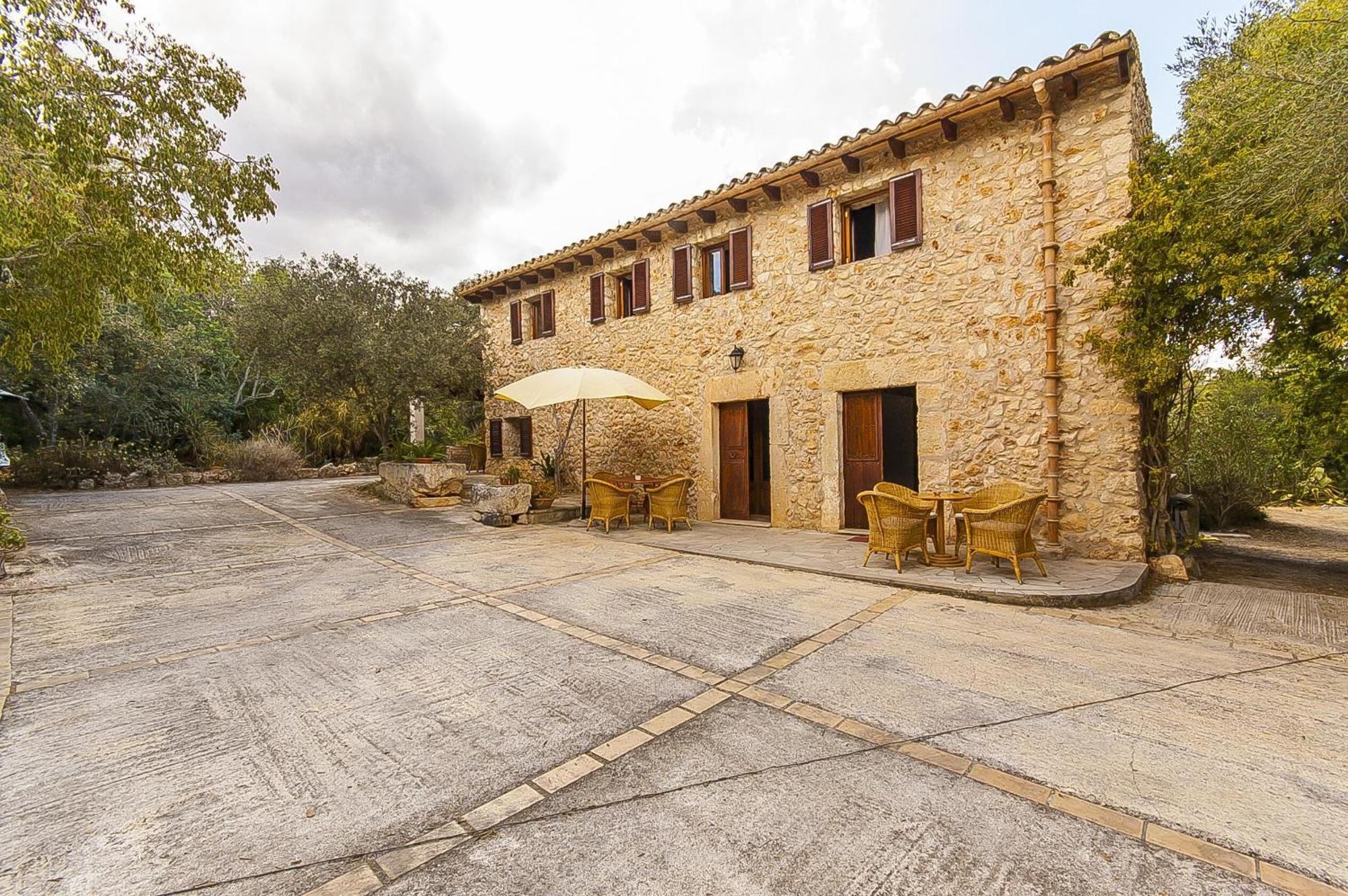 Gallet Villa *