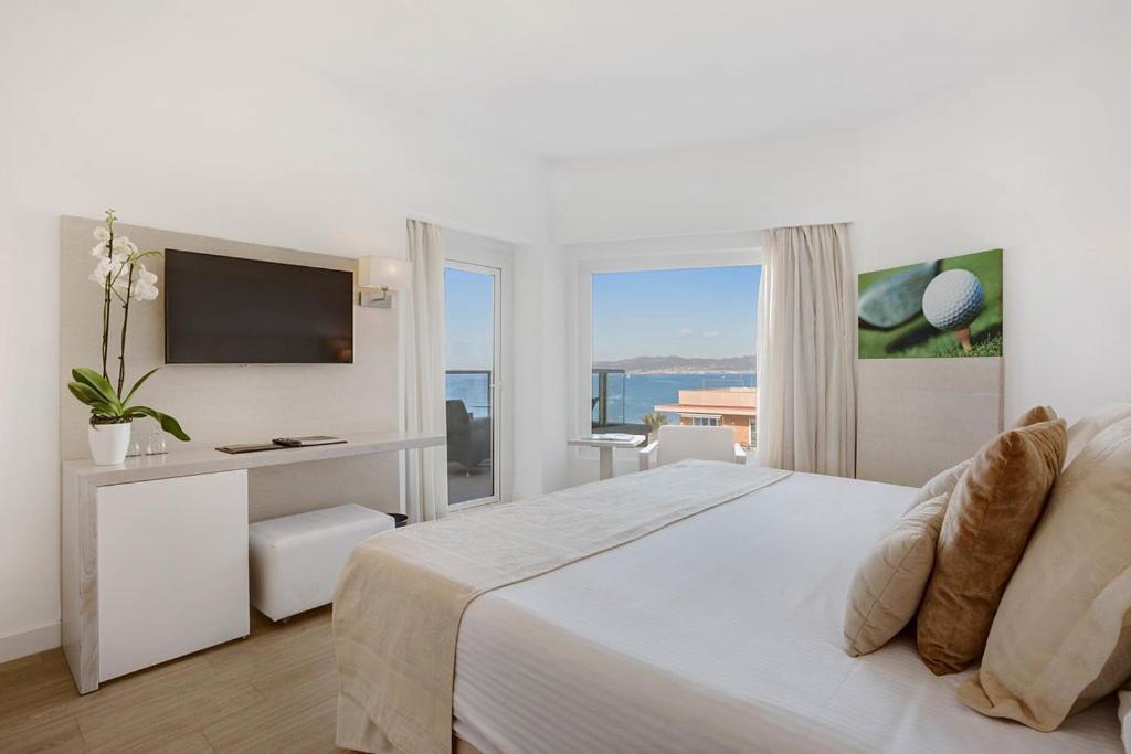 Pure Salt Garonda - Adults Only 5*