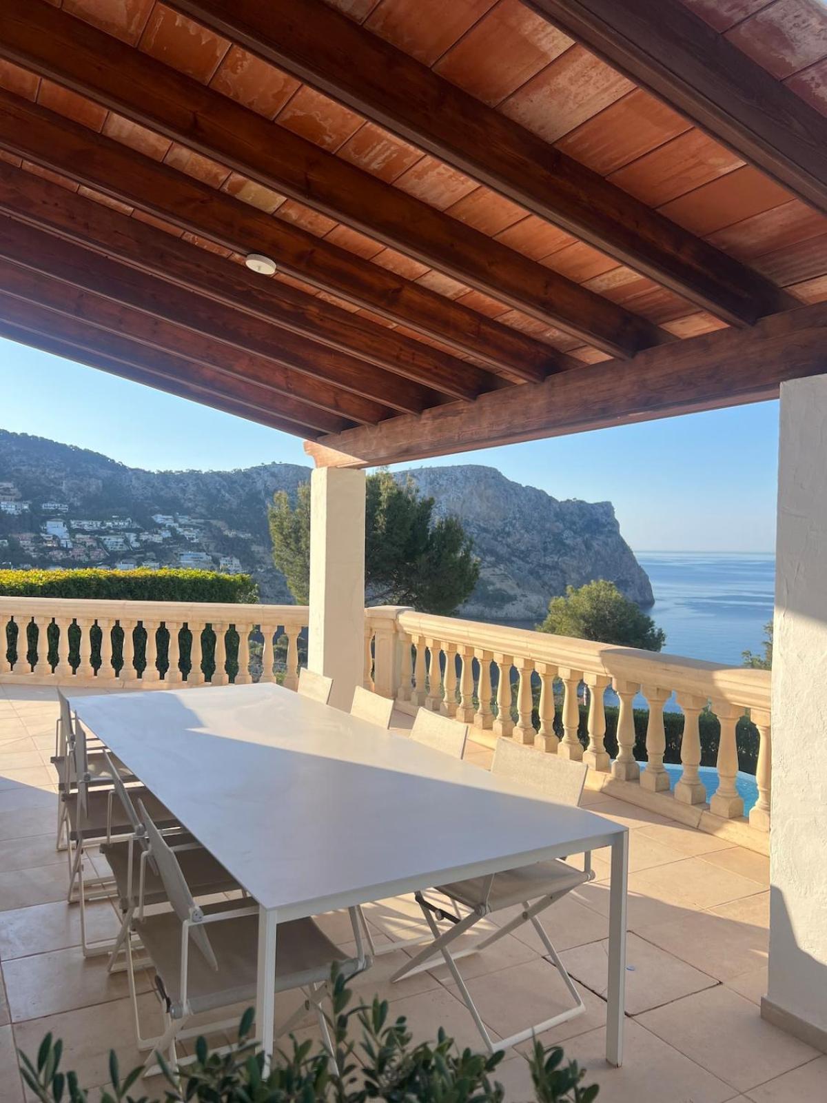 With Amazing Sea Views * Puerto de Andratx