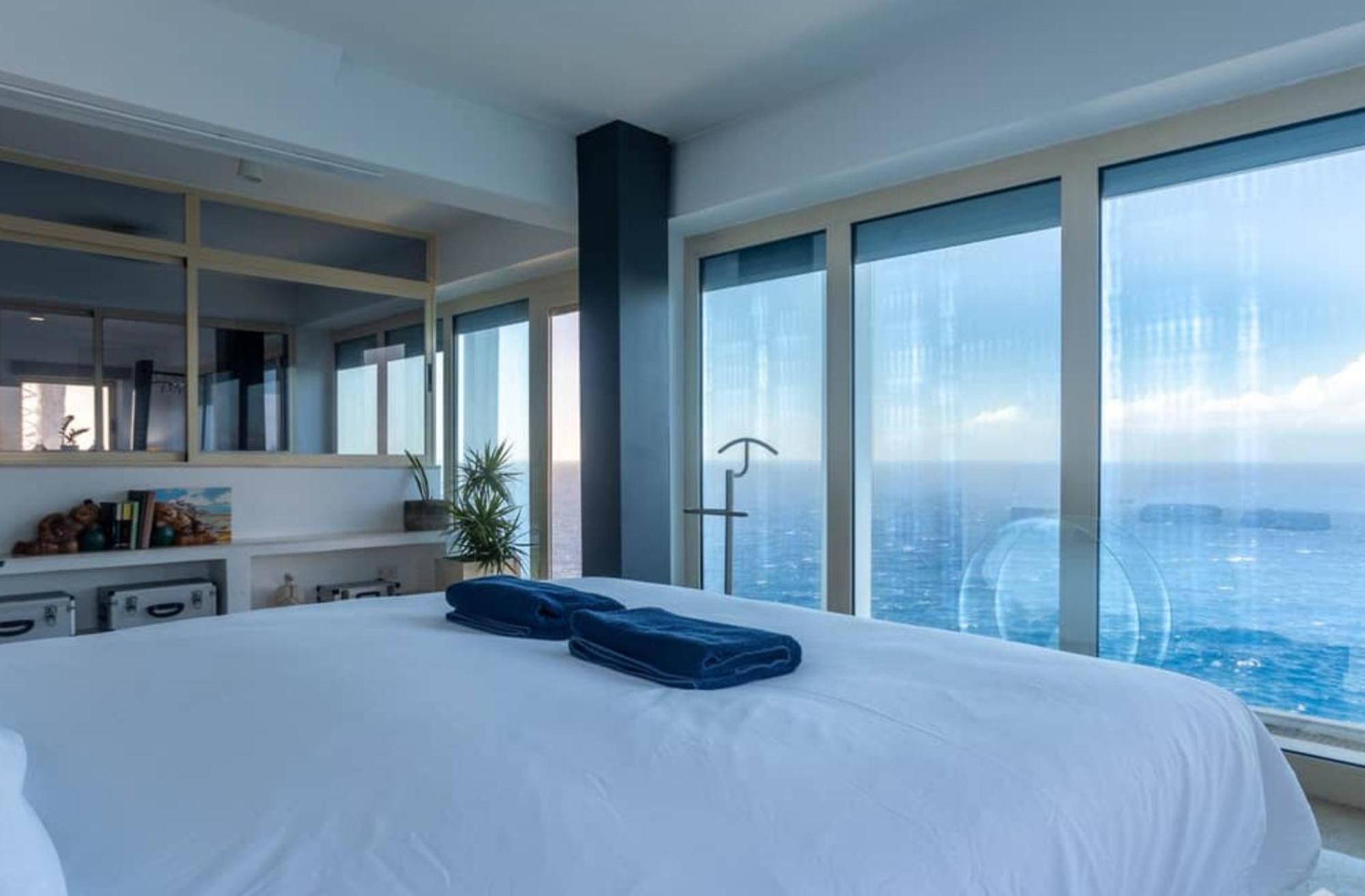 Villa Vip Seafront *