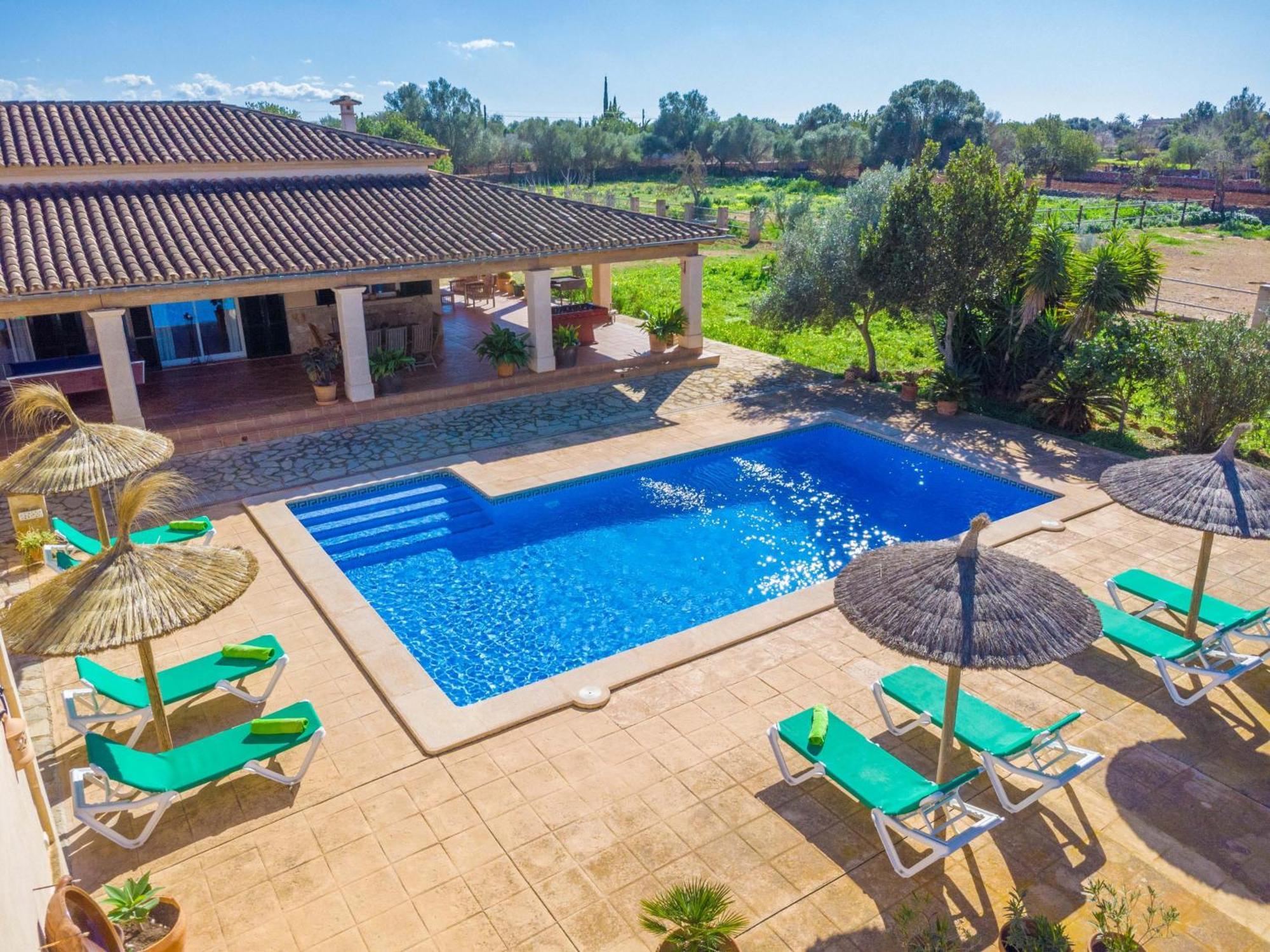 Villa Na Poram