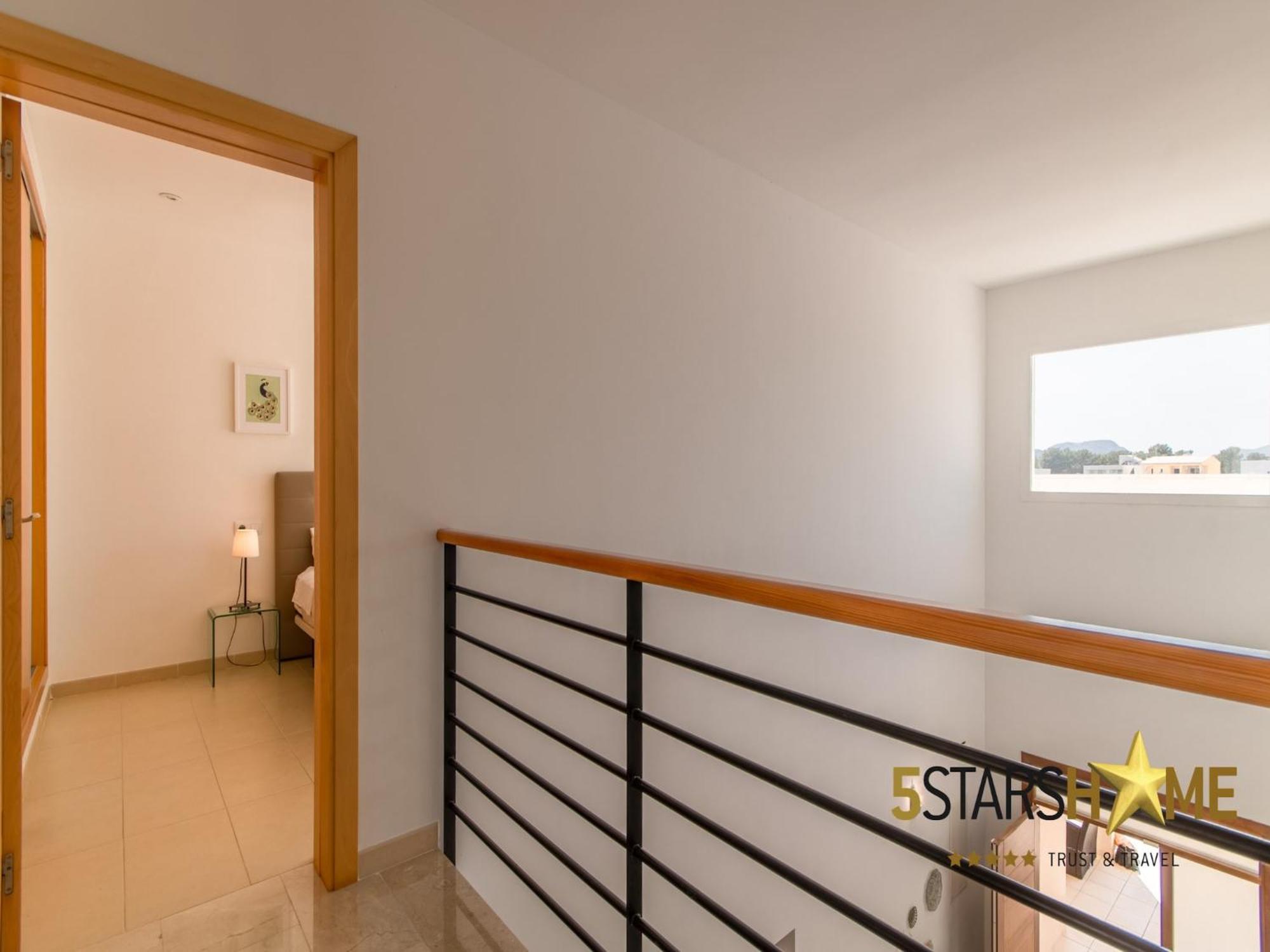 Villa, 200 Meters From Villa Alcúdia