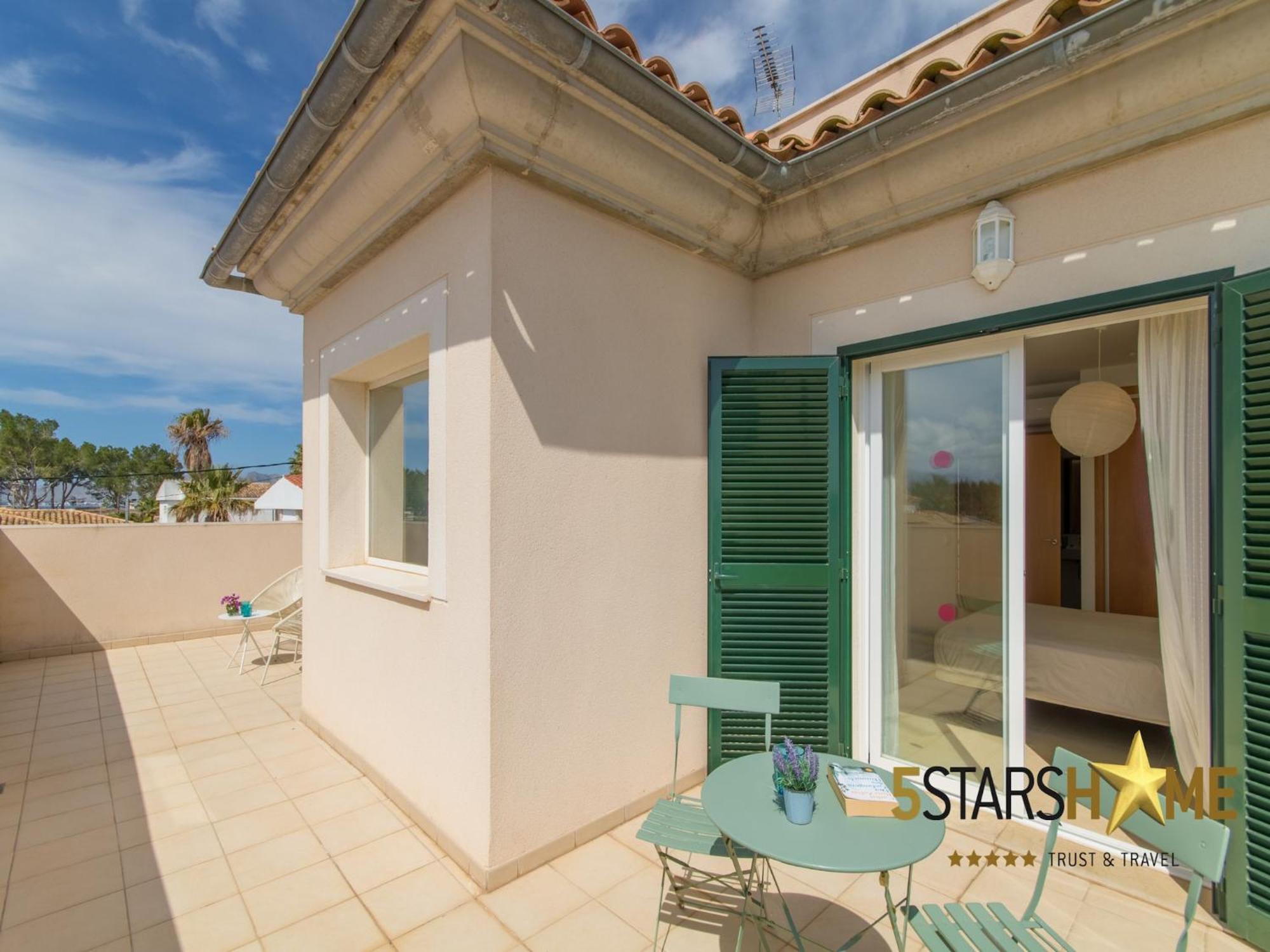 Villa, 200 Meters From Villa Alcúdia