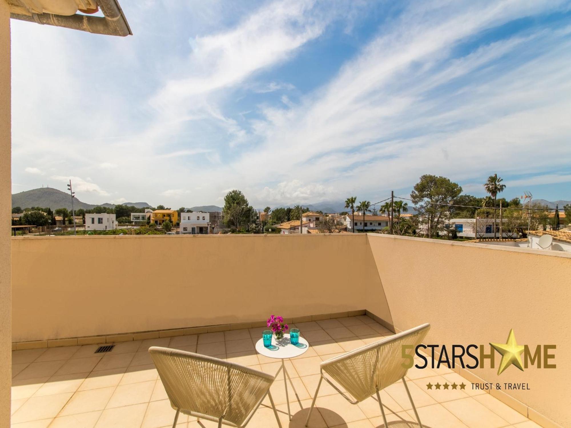 Villa, 200 Meters From