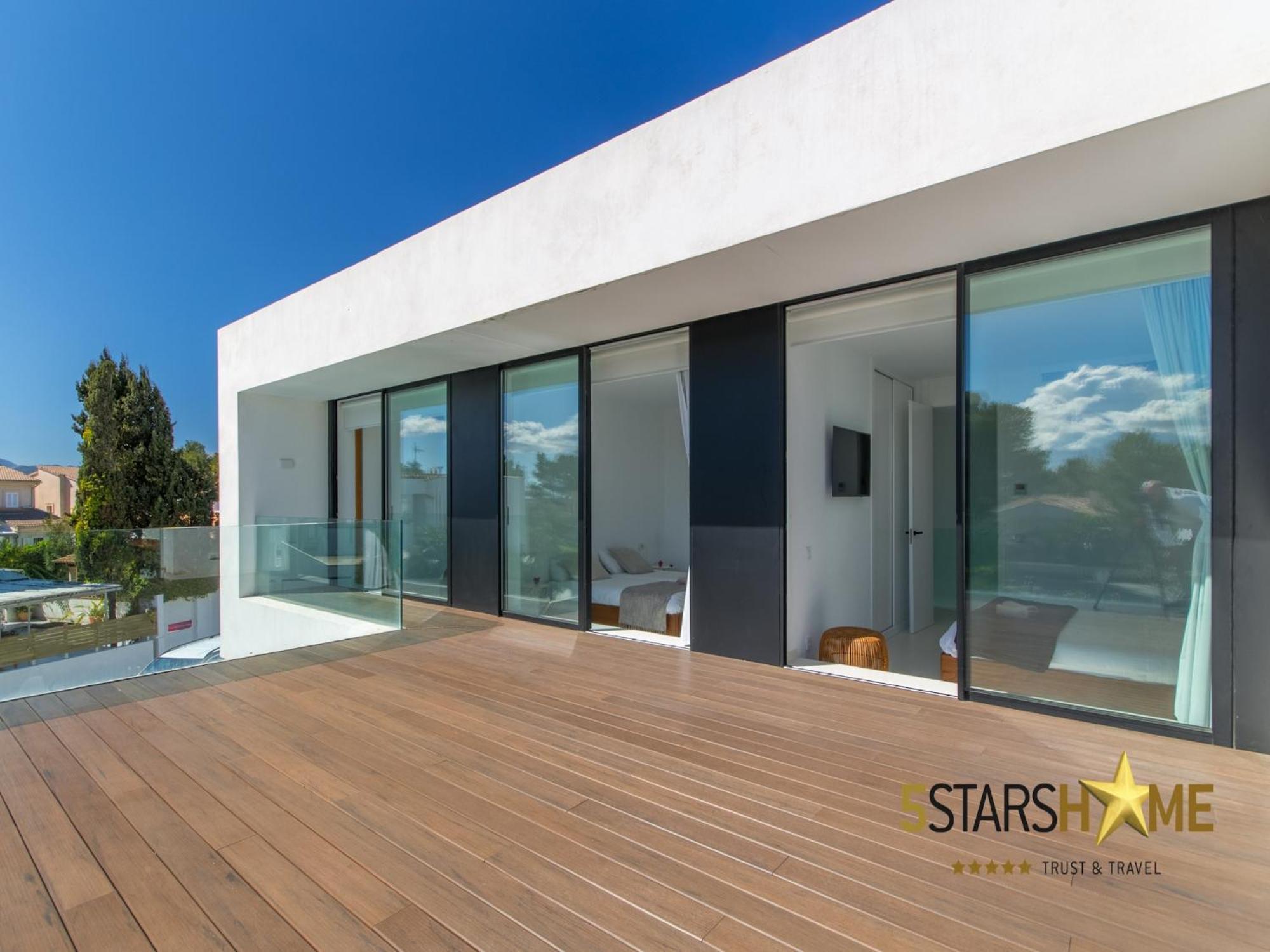 Villa, 180m To Sandy Villa *
