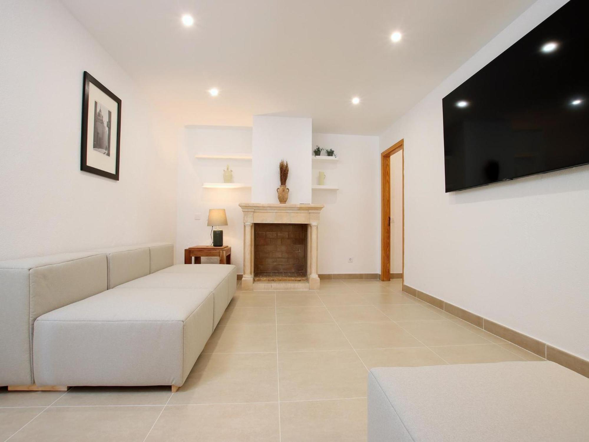 Luxury Retreat In *