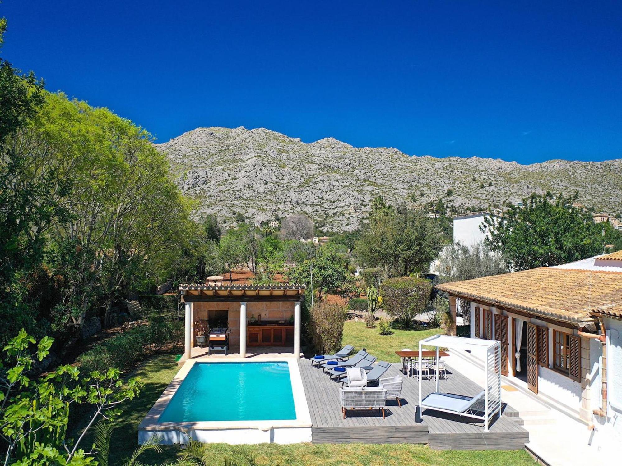 Luxury Retreat In Pollensa