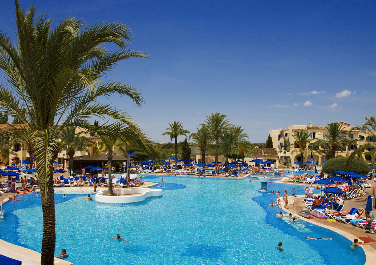 Globales Bouganvilla Apartahotel Sa Coma (Mallorca)