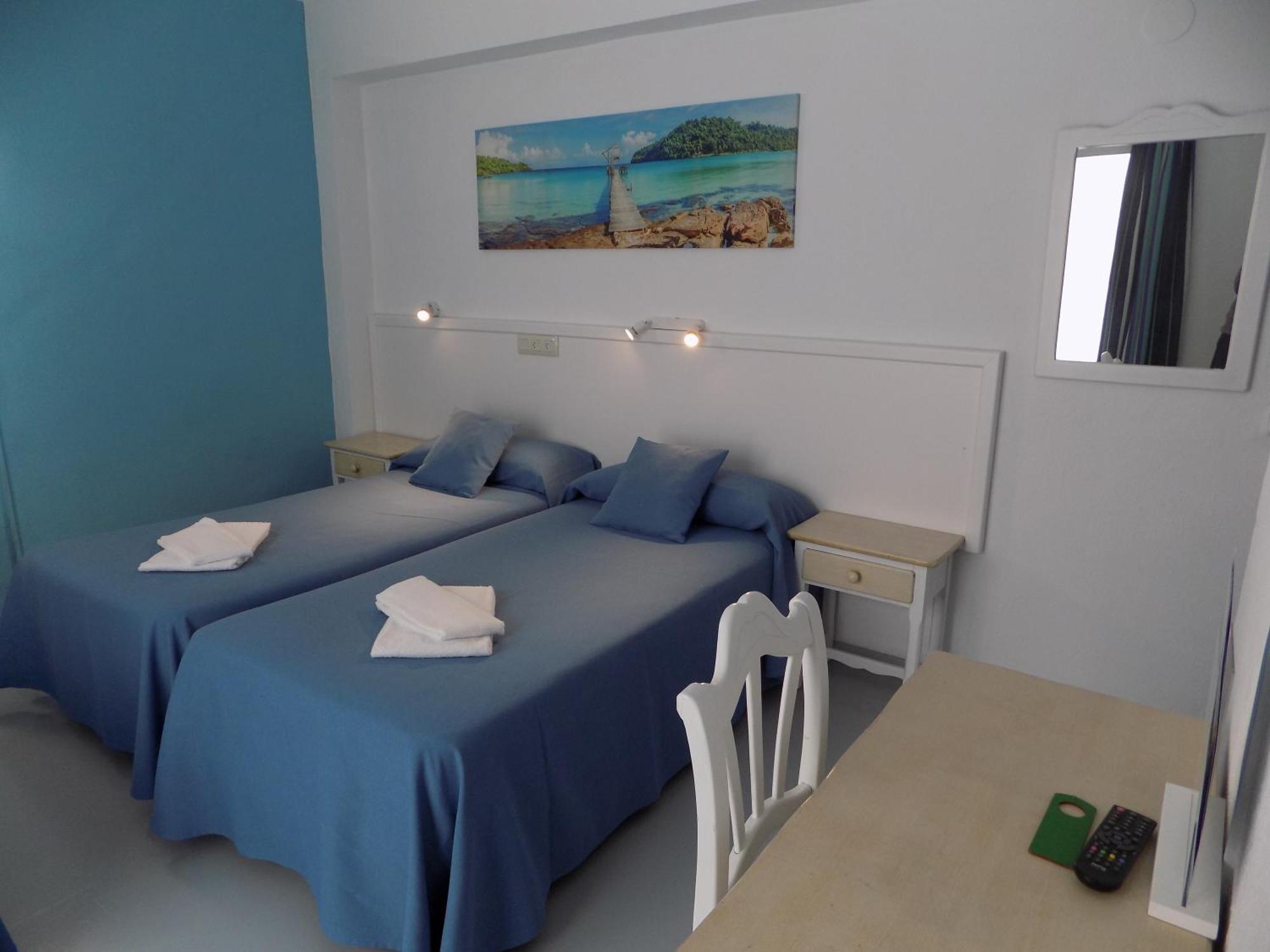 Maruja Hotel